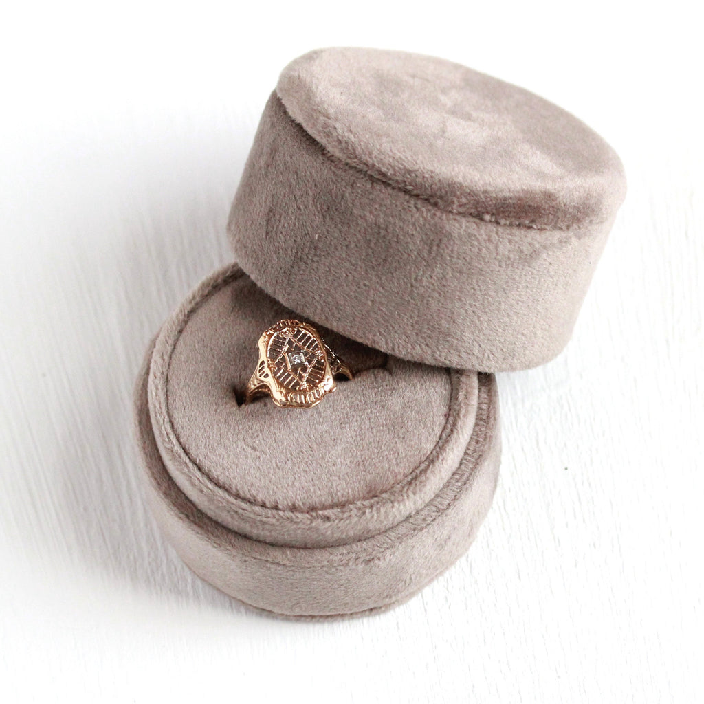 Gray Ring Box - Vintage Inspired New MJV Round Velvet Plush Single Slot Engagement Ring Prop - Maejean Proposal Photoshoot Jewelry Accessory