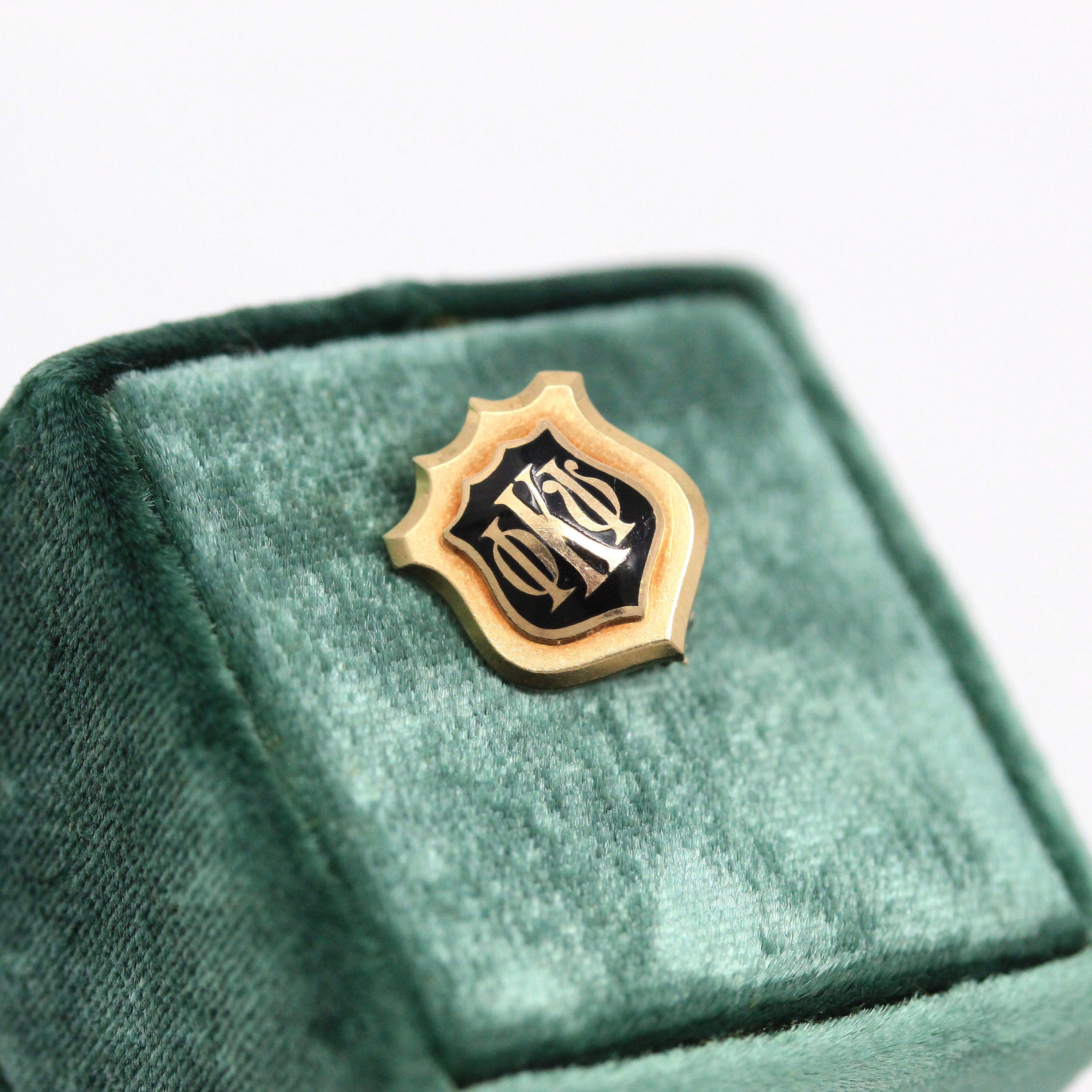 Honor Society Pin - Modern 14k Yellow Gold Black Enameled Phi Kappa Psi Lapel Shield Brooch - Estate Scholastic Achievement Fine Jewelry