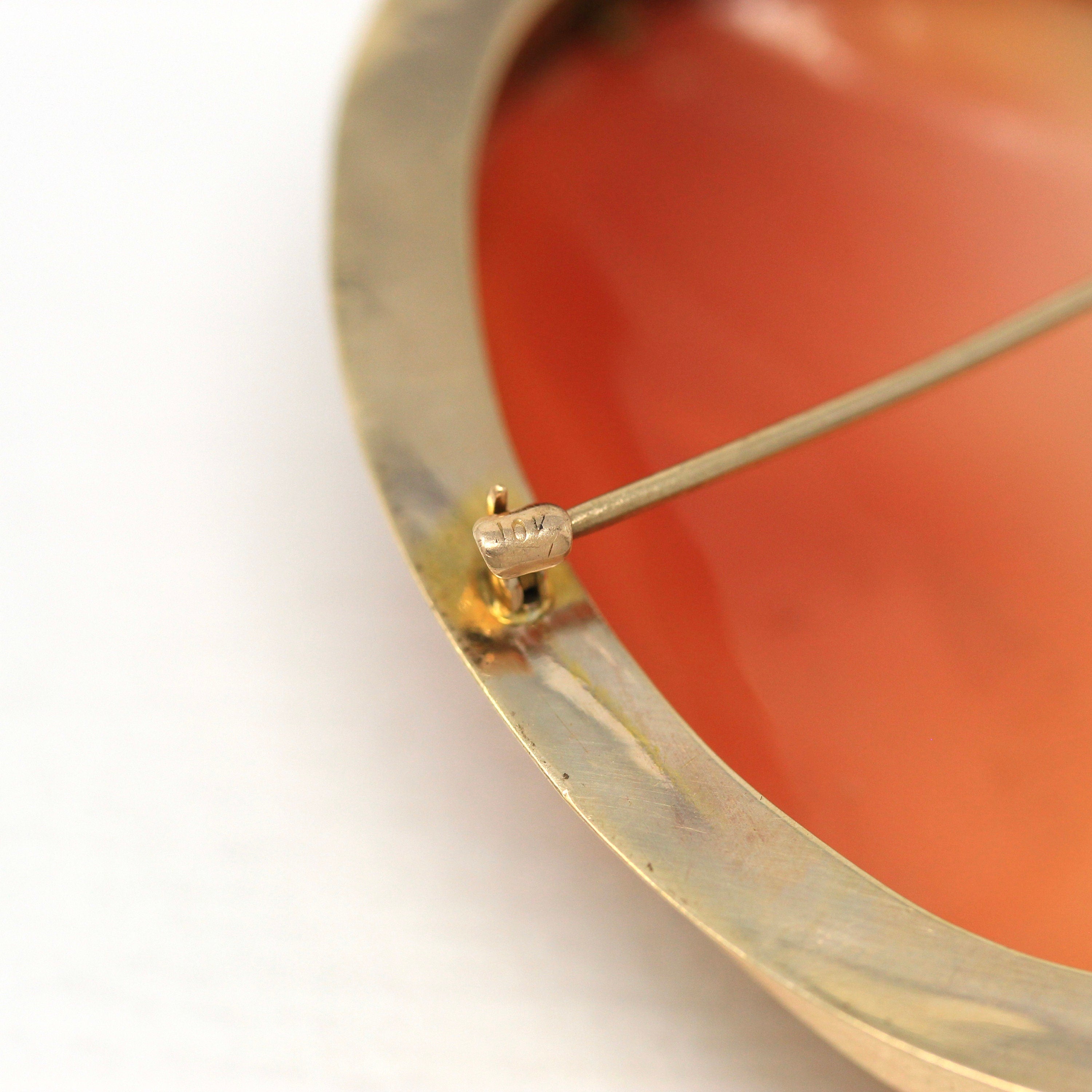 Antique Cameo Brooch - Edwardian 10k Yellow Gold Carved Shell Pendant Necklace - Circa 1910s Era Statement Fashion Accessory Fine Jewelry