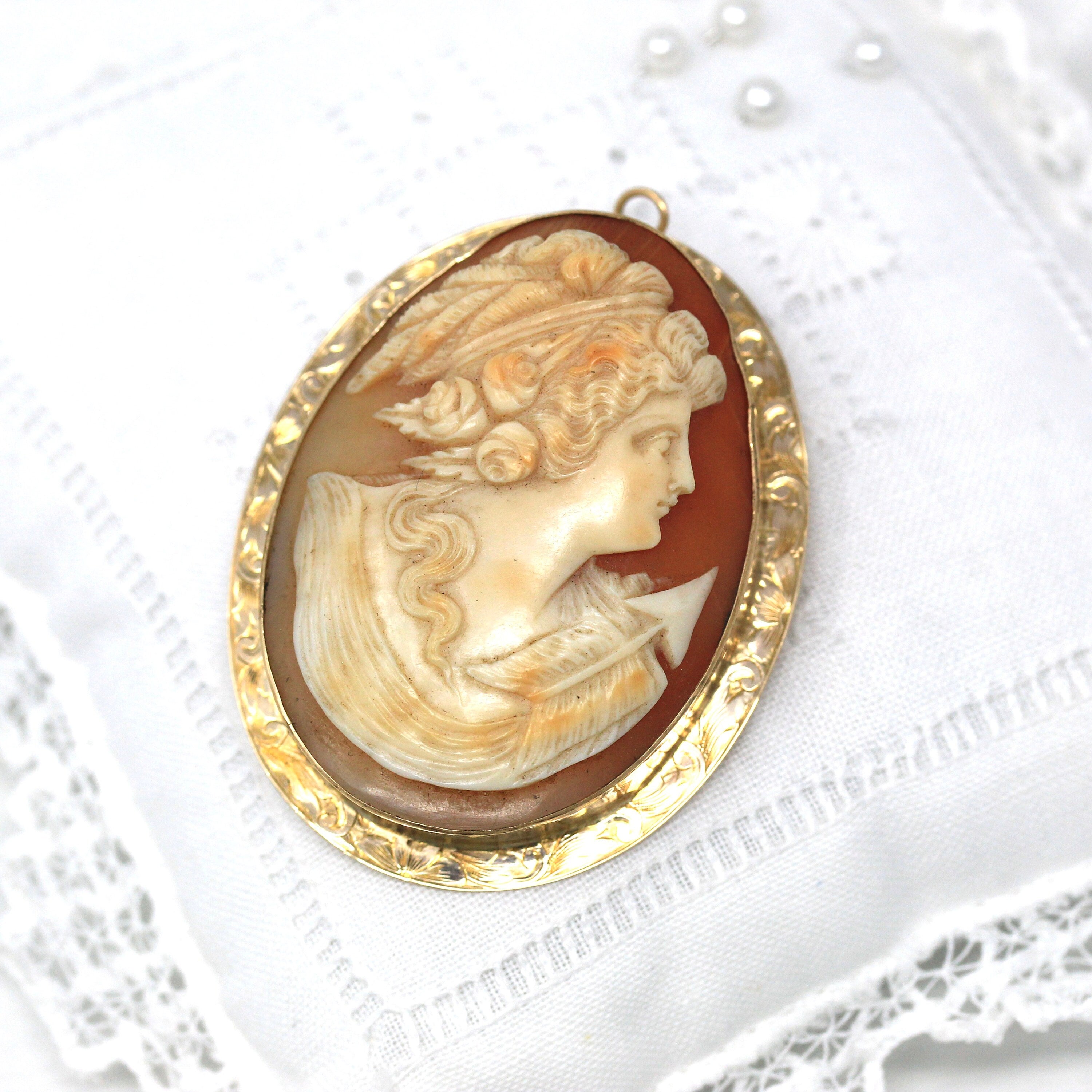 Antique Cameo Brooch - Edwardian 10k Yellow Gold Carved Shell Pendant Necklace - Circa 1910s Era Statement Fashion Accessory Fine Jewelry