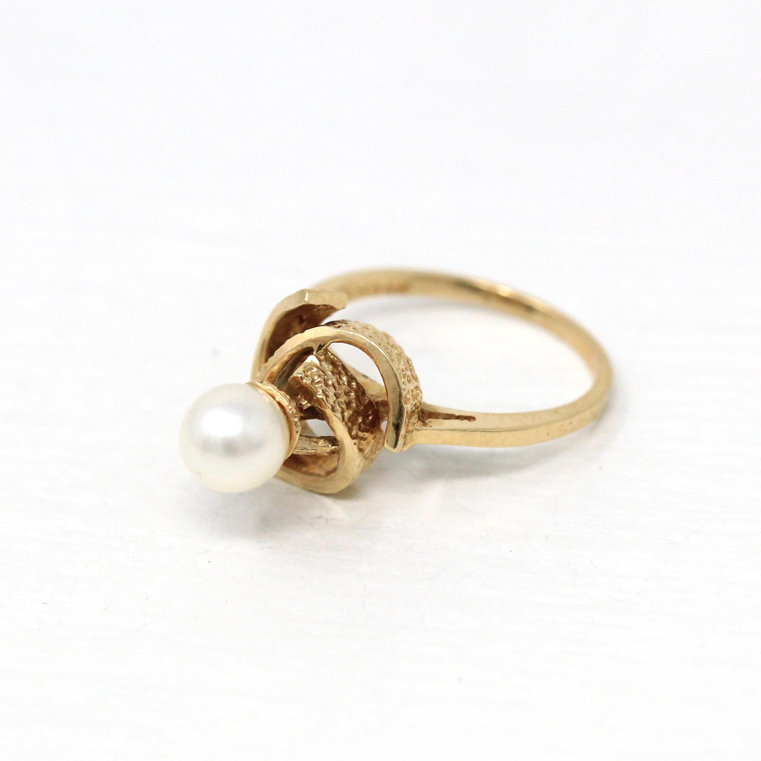 Cultured Pearl Ring - Retro 10k Yellow Gold 6.5 mm Round White Gem - Vintage Circa 1970s Era Size 7 New Old Stock Statement Fine 70s Jewelry