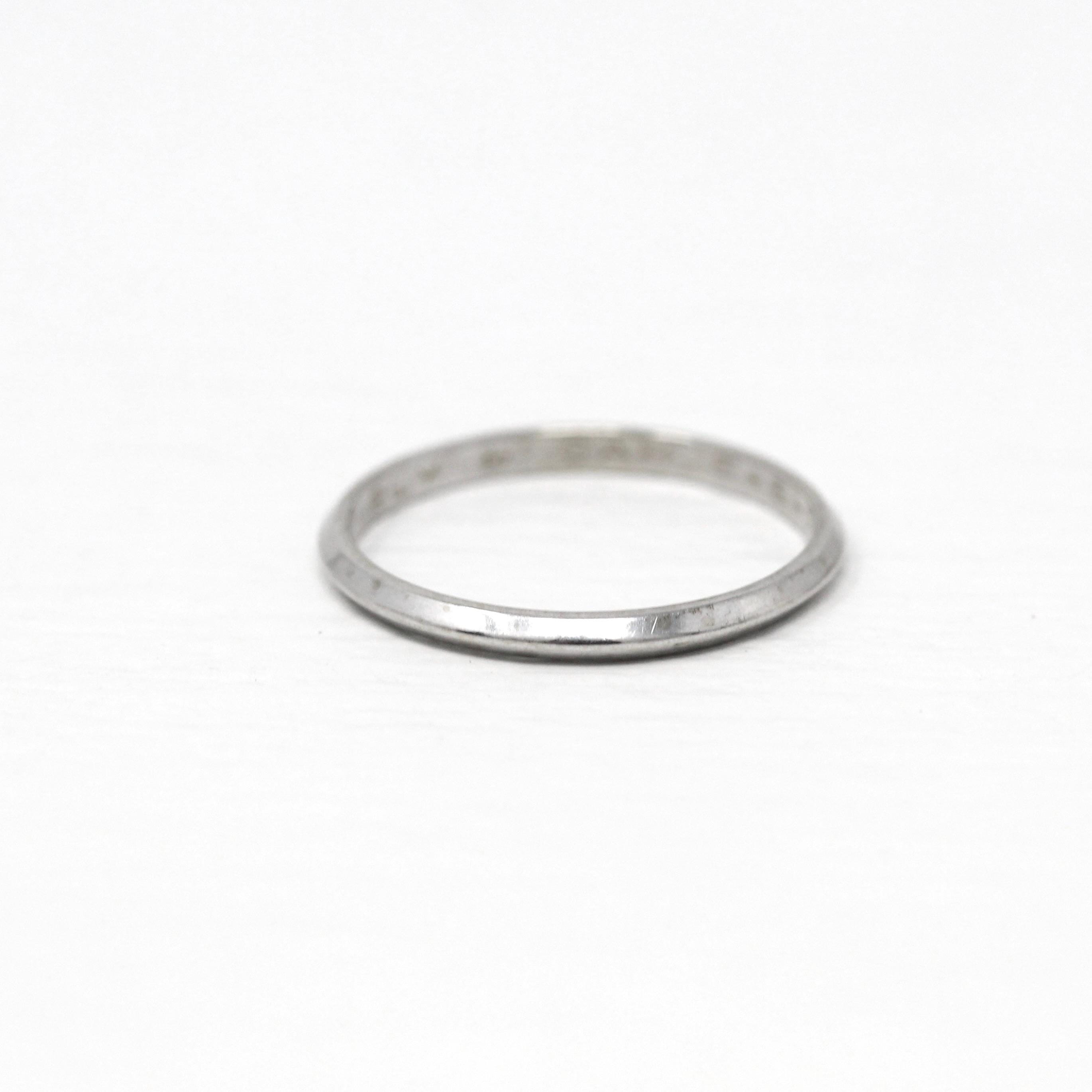 Dated 1976 Band - Vintage 14k White Gold Engraved "RLY to CAH 5-8-76" Ring - Retro Circa 1970s Era Size 8 Unisex Wedding Fine Brogan Jewelry