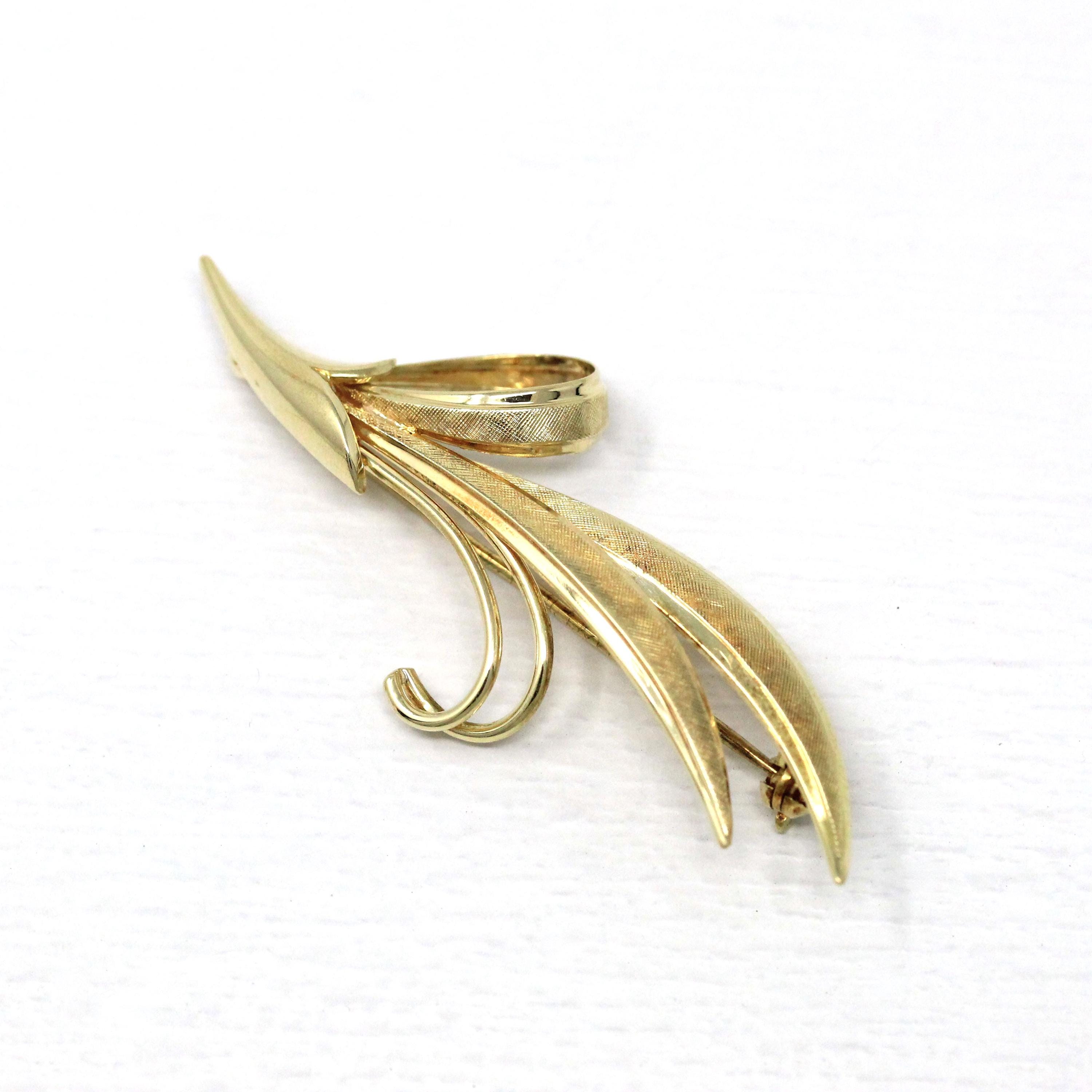 Tiffany & Co. Brooch - Estate 14k Yellow Gold Bouquet of Leaves Pin - Circa 1980s Era Tiffany's Made In Germany Statement Accessory Jewelry