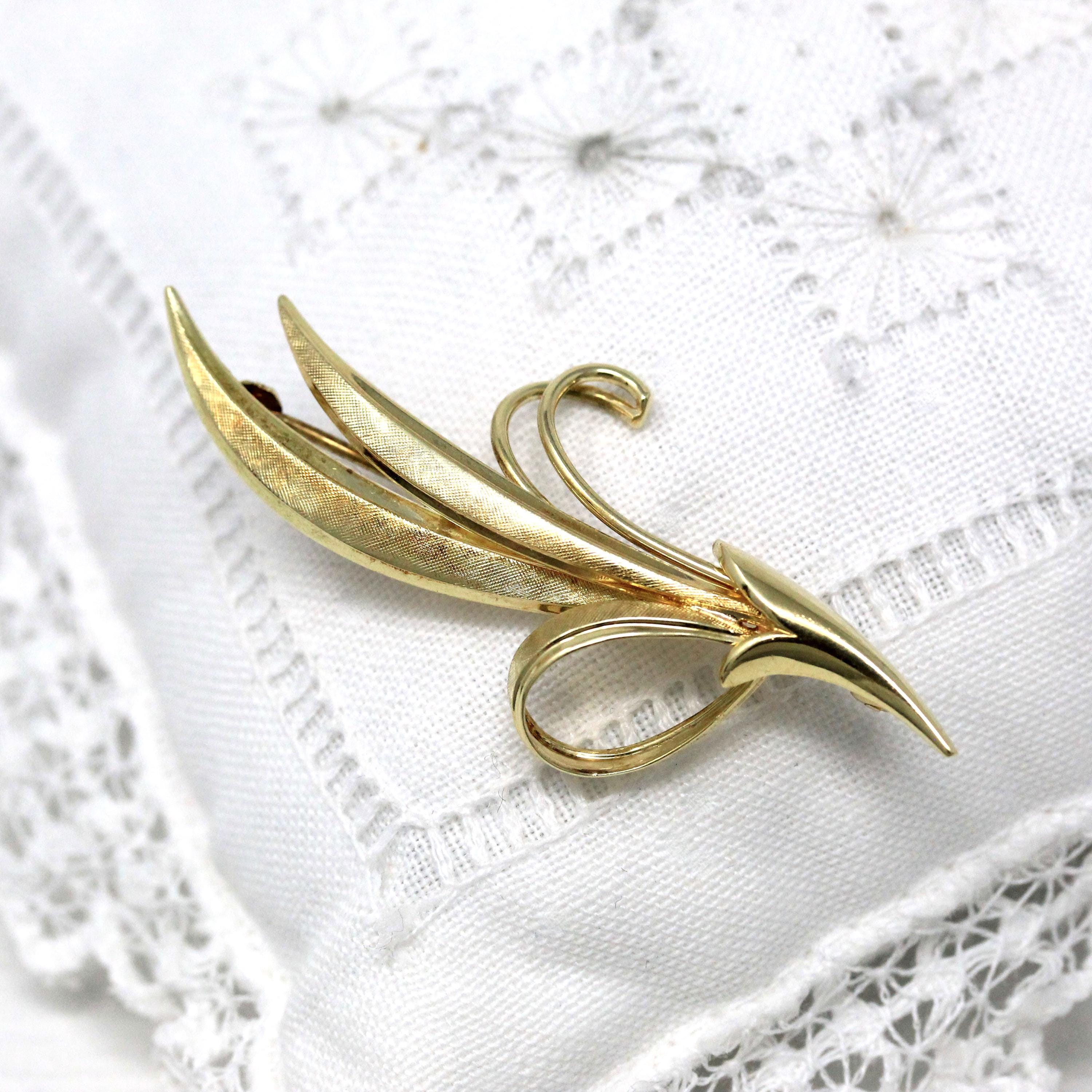 Tiffany & Co. Brooch - Estate 14k Yellow Gold Bouquet of Leaves Pin - Circa 1980s Era Tiffany's Made In Germany Statement Accessory Jewelry