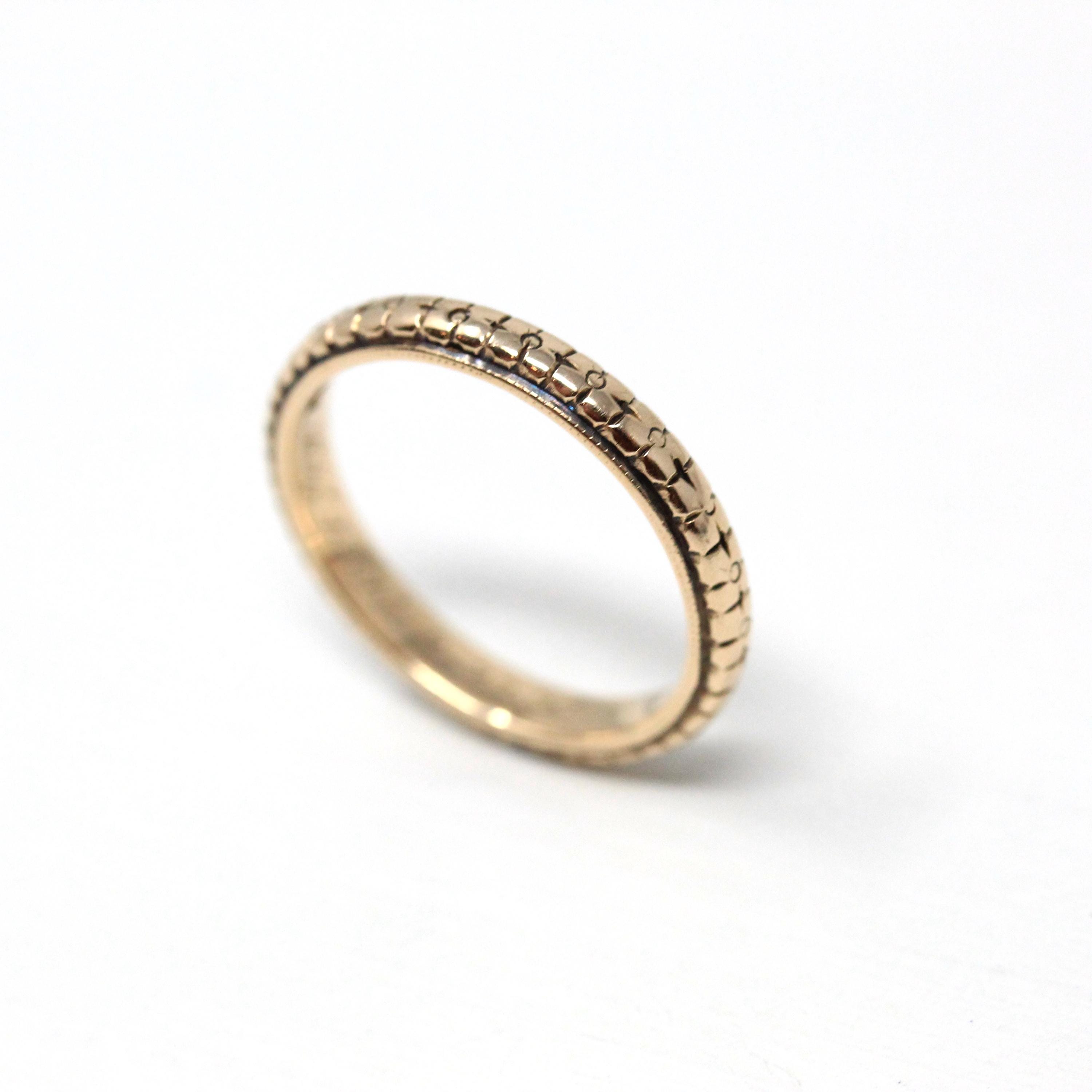 Vintage Flower Wedding Band - Art Deco 14k Yellow Gold Orange Blossom Eternity Designs Ring - Circa 1930s Size 6 Stacking Fine 30s Jewelry