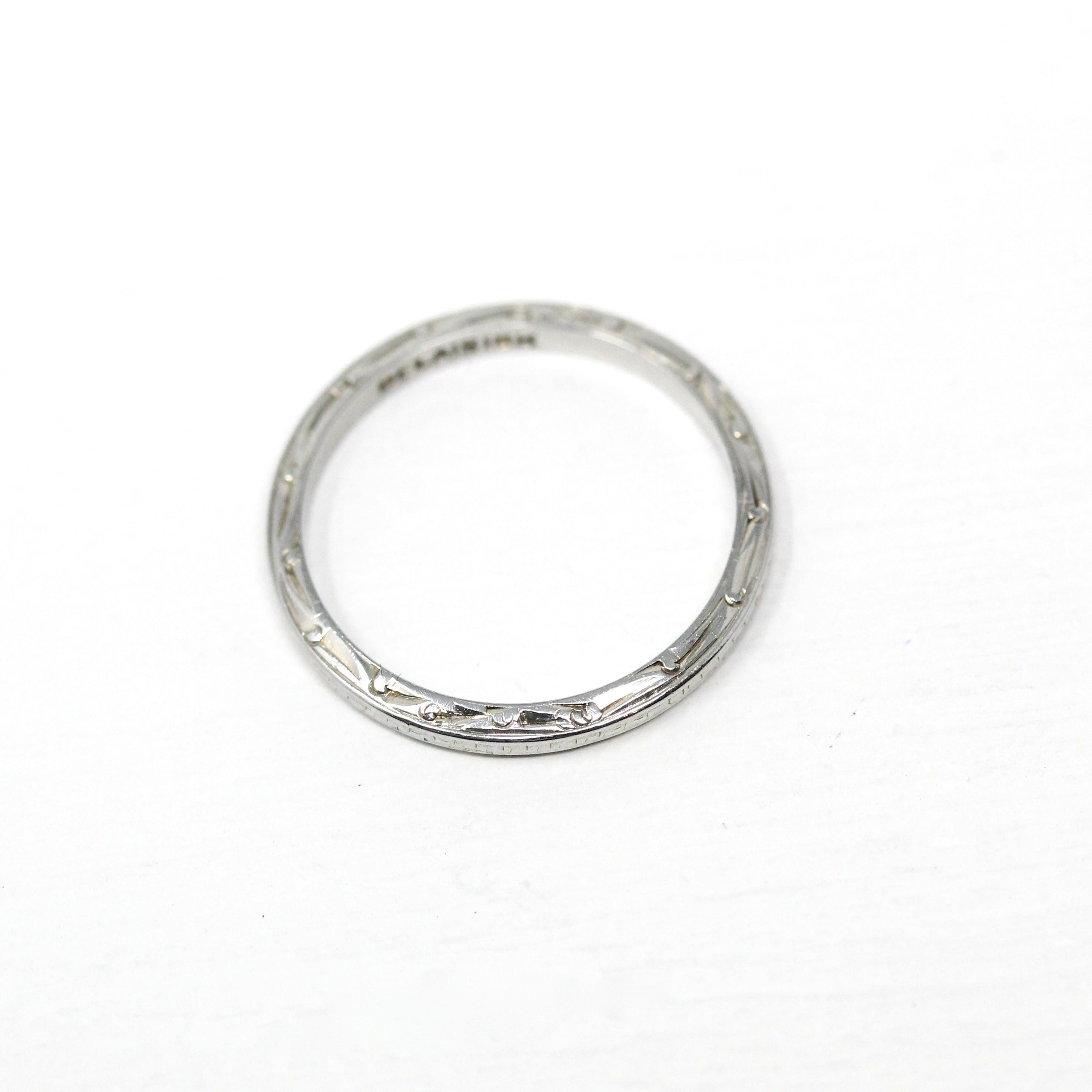 Antique Wedding Band - Art Deco Era 18k White Gold Eternity Design Ring - Vintage Circa 1920s Size 5 3/4 Stacking Bridal Fine 20s Jewelry