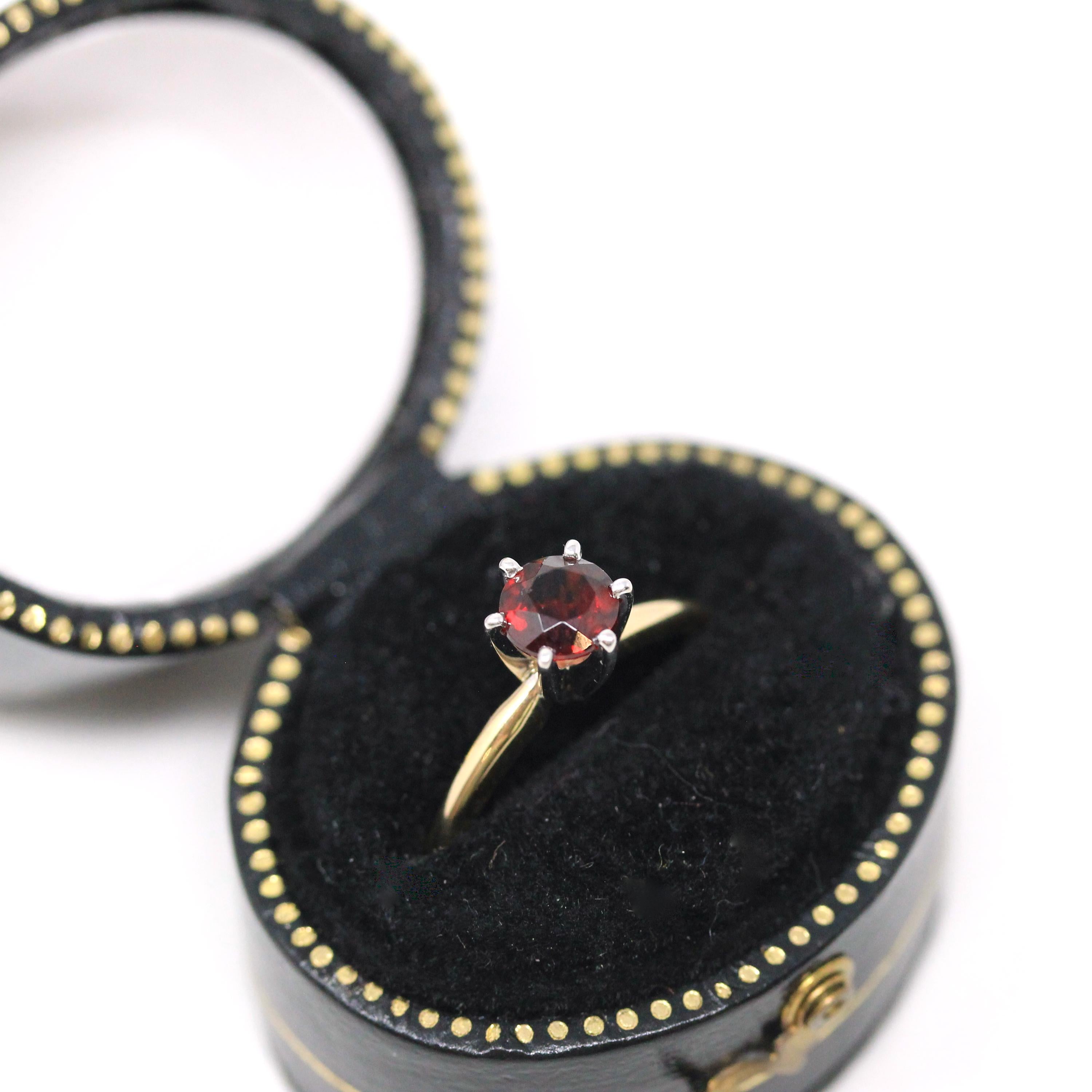 Genuine Garnet Ring - Modern 14k Yellow & White Gold Round Red Gemstone - Estate Circa 2000's Era Size 5 3/4 January Birthstone Fine Jewelry