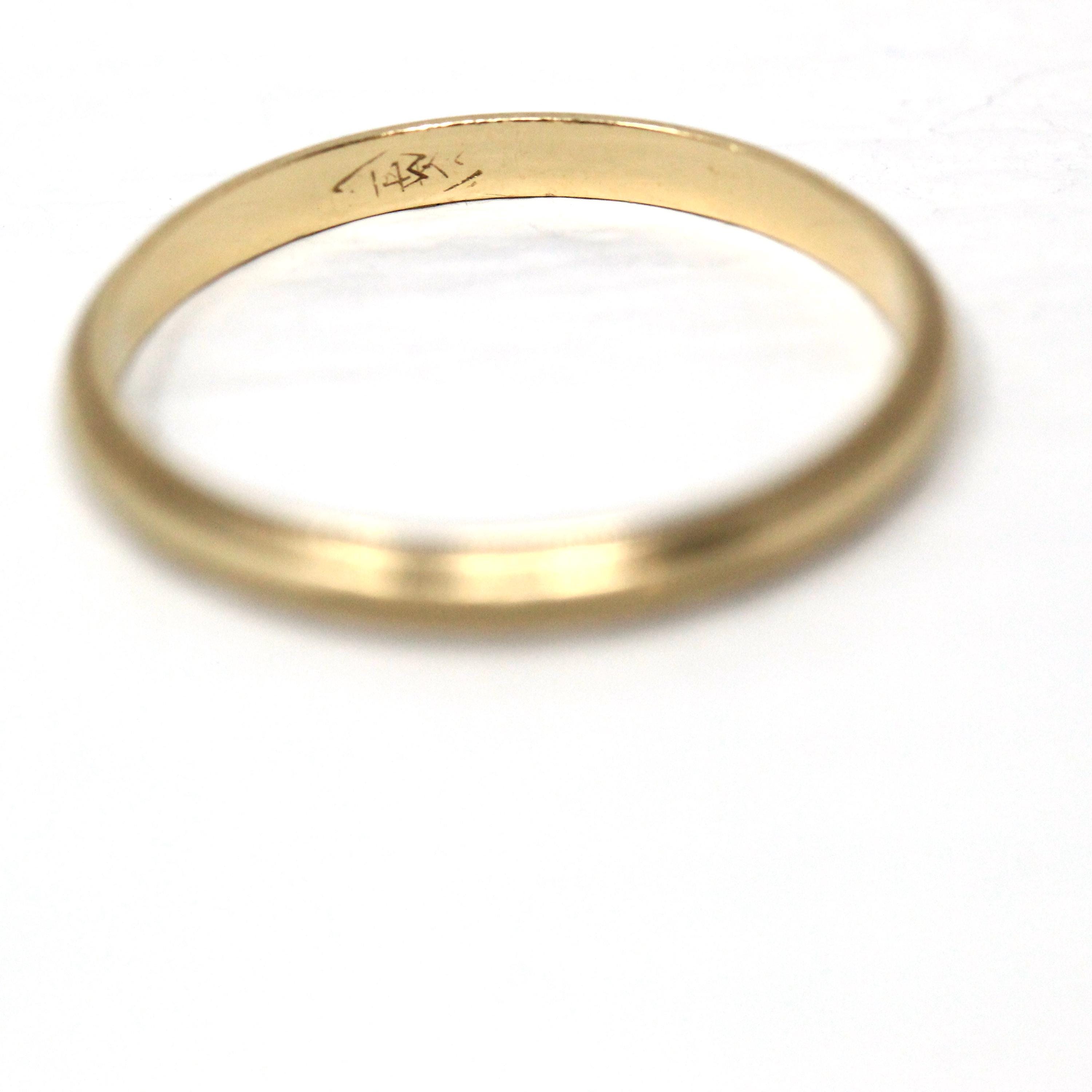 Vintage Wedding Band - Retro 14k Yellow Gold Milgrain Detail Eternity Design Ring - Circa 1960s Size 7 Unisex Bridal Stacking Fine Jewelry