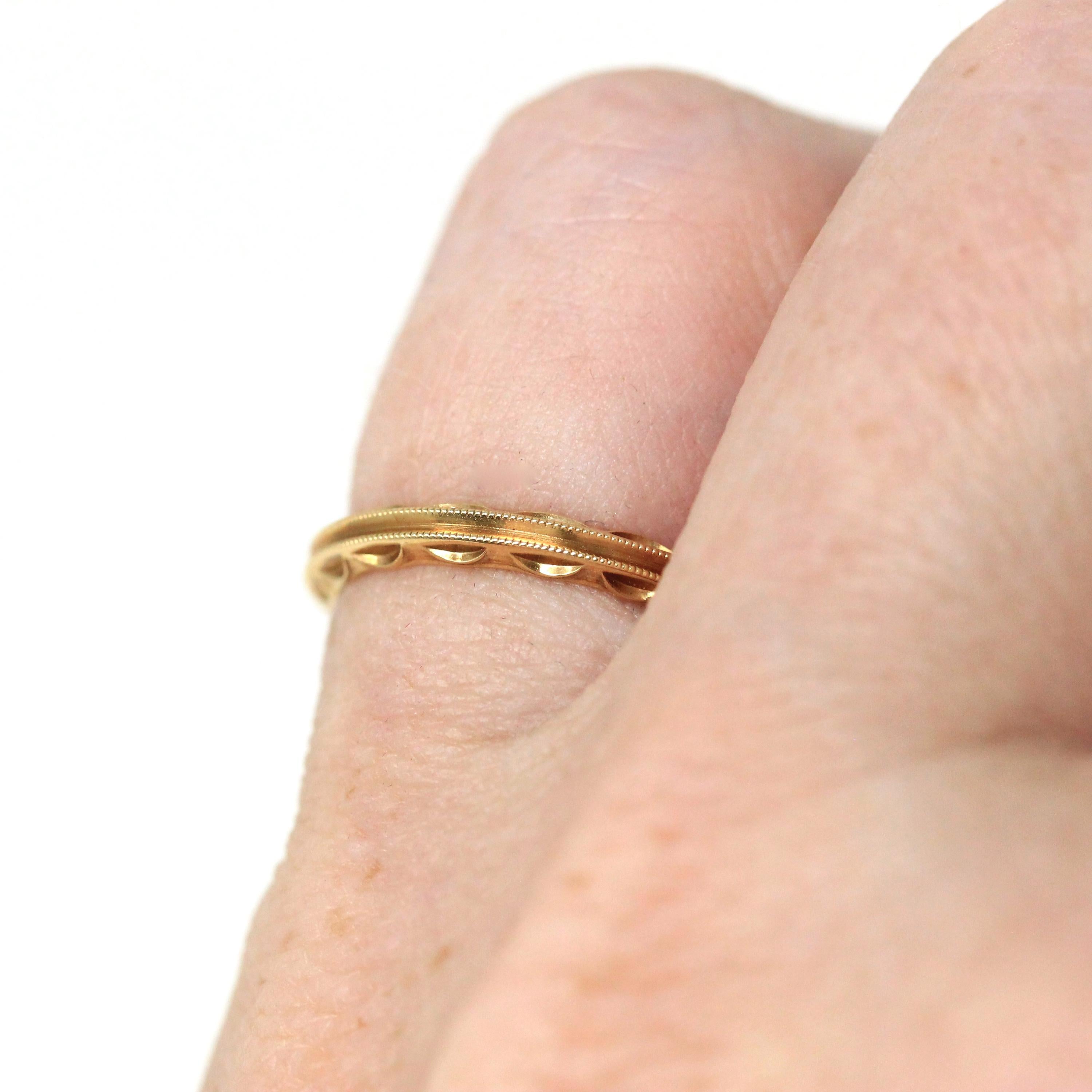 Retro Eternity Band - Circa 40s 14k Yellow Gold Textured Statement Band - Vintage Size 4 3/4 New Old Stock Scalloped Milgrain Fine Jewelry