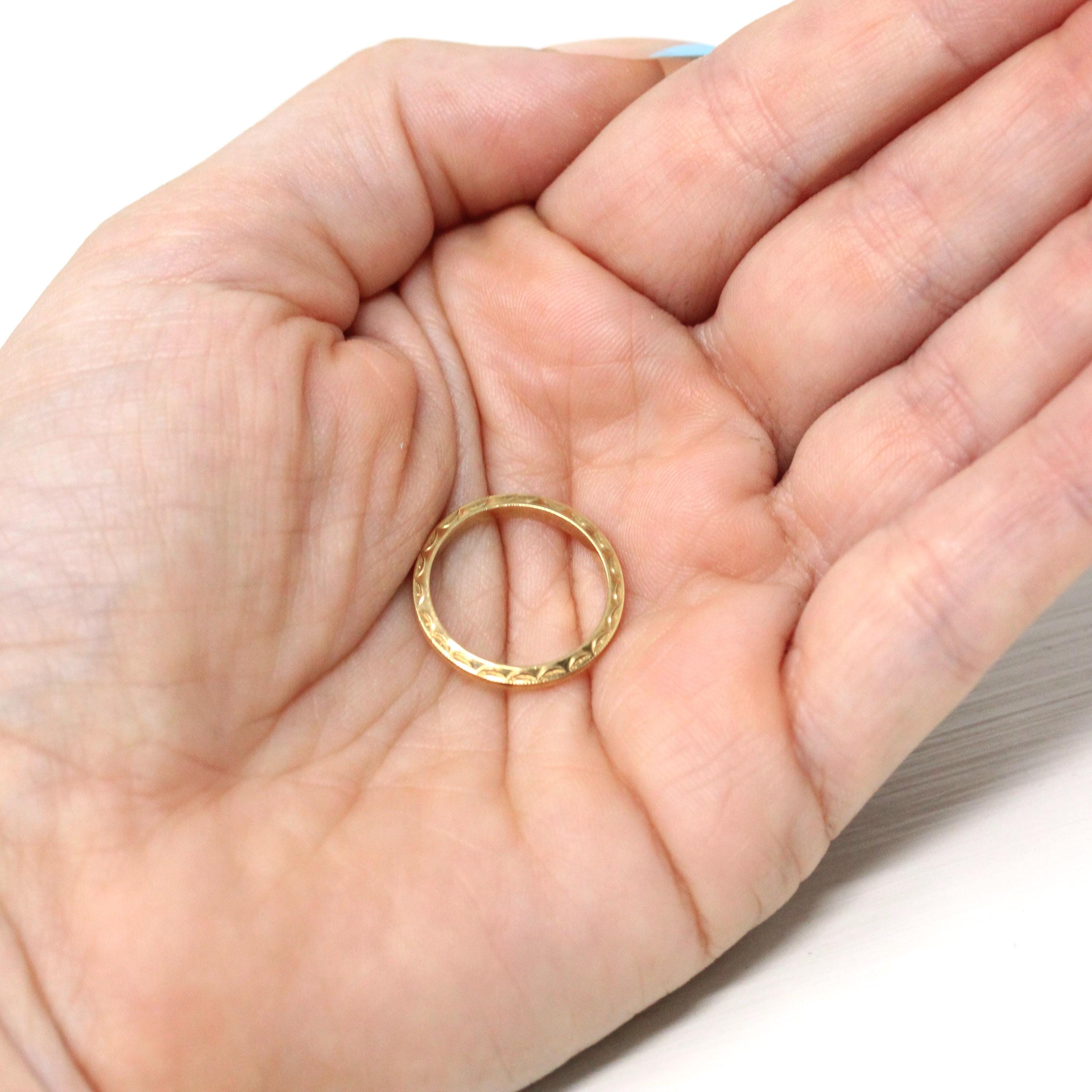 Retro Eternity Band - Circa 40s 14k Yellow Gold Textured Statement Band - Vintage Size 4 1/4 New Old Stock Scalloped Milgrain Fine Jewelry