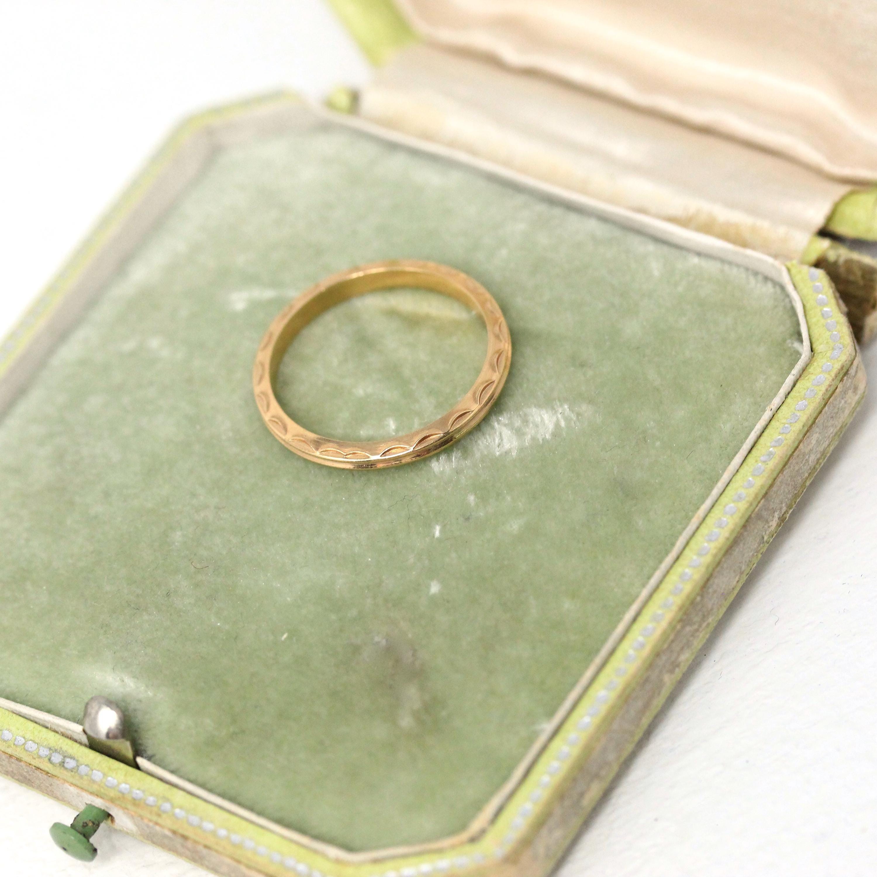 Retro Eternity Band - Circa 40s 14k Yellow Gold Textured Statement Band - Vintage Size 6 New Old Stock Scalloped Milgrain Fine Jewelry