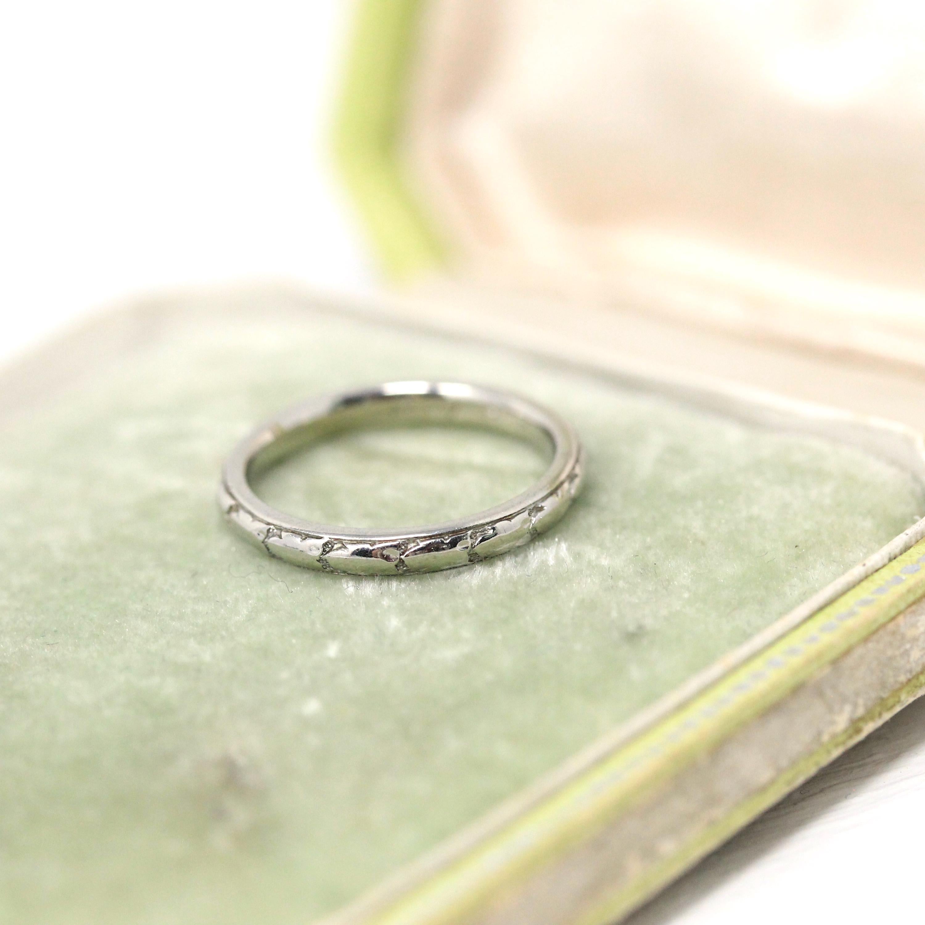 Art Deco Wedding Band - Vintage 18k White Gold Orange Blossom Eternity Ring - Vintage Circa 1930s Size 4 1/4 Bridal Fine Stacking Jewelry