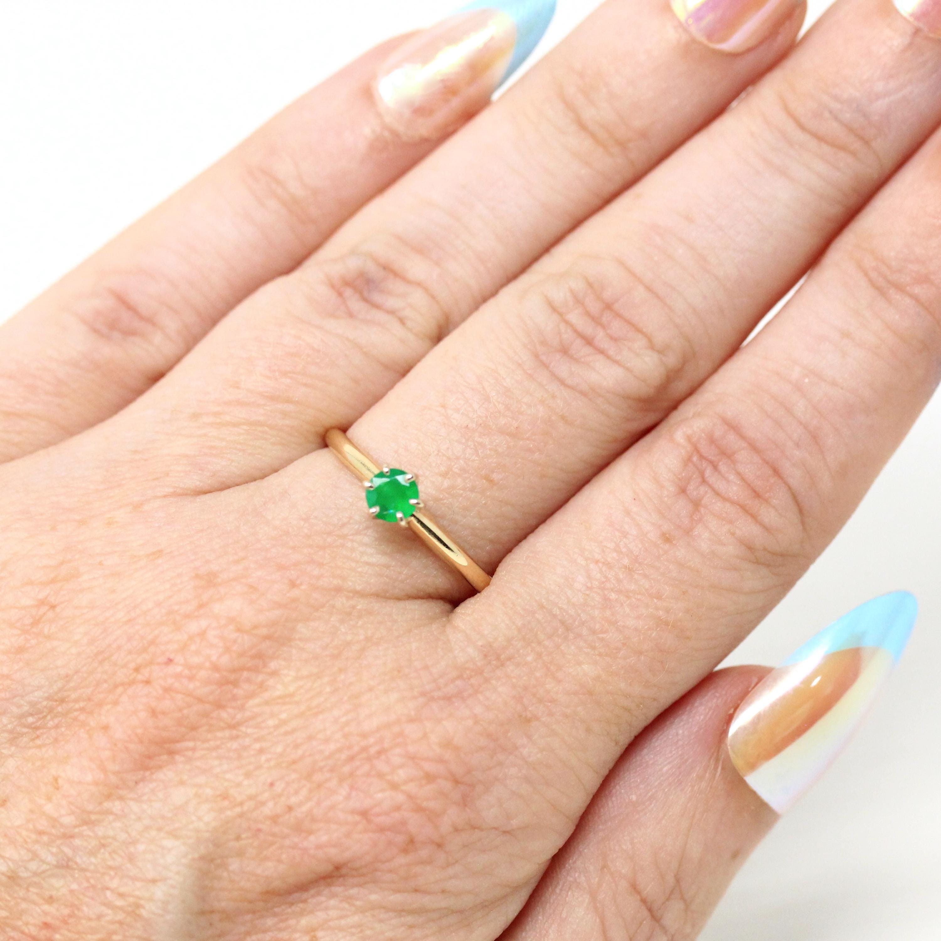 Genuine Emerald Ring - Estate 14k Yellow Gold Round Faceted Green Gemstone - Modern Circa 2000's Era Size 6 1/2 May Birthstone Fine Jewelry
