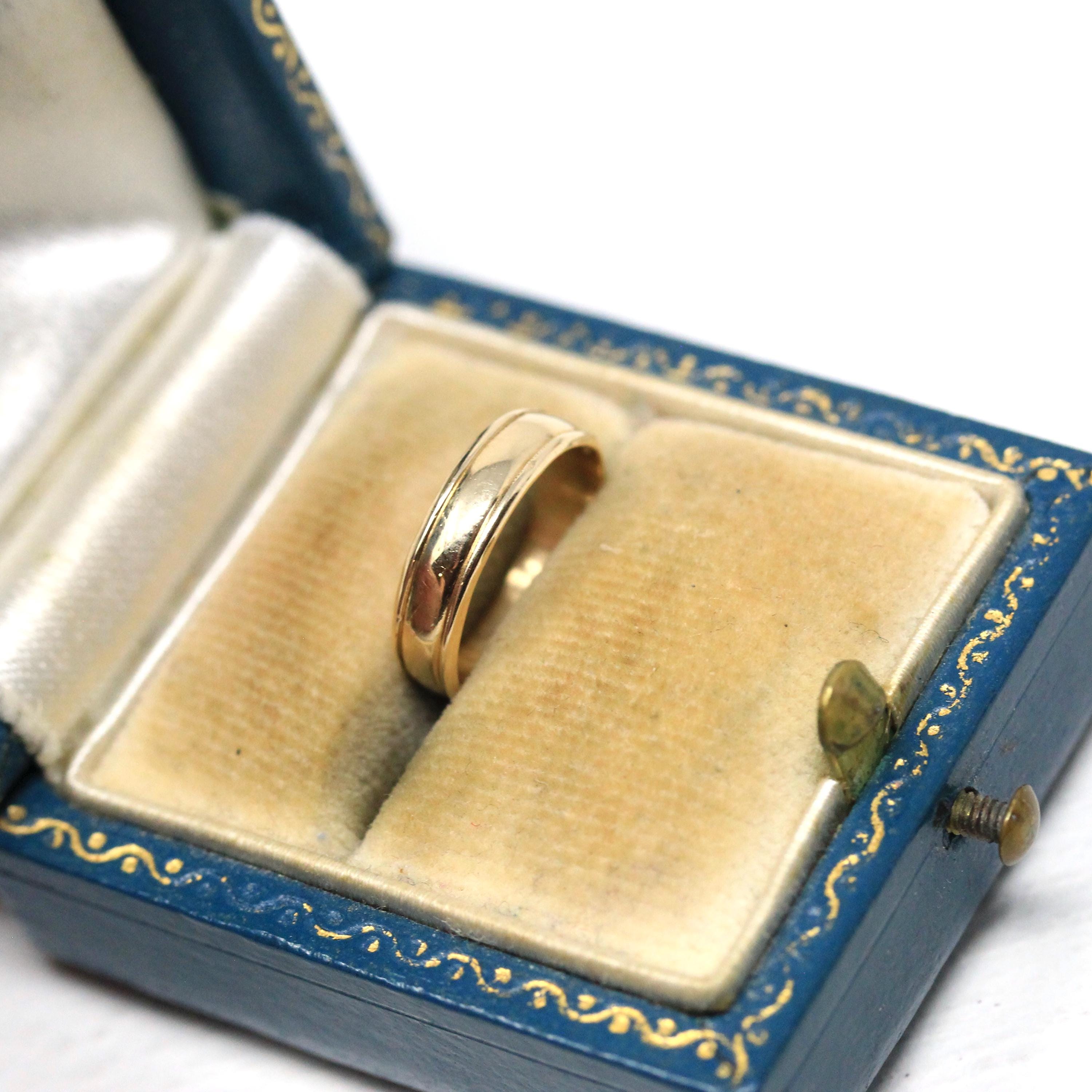 Vintage Baby Band - Modern 14k Yellow Gold Simple Stacking Pinky Midi Ring - Plain Unadorned Size 1.5 Children's Fine Jewelry