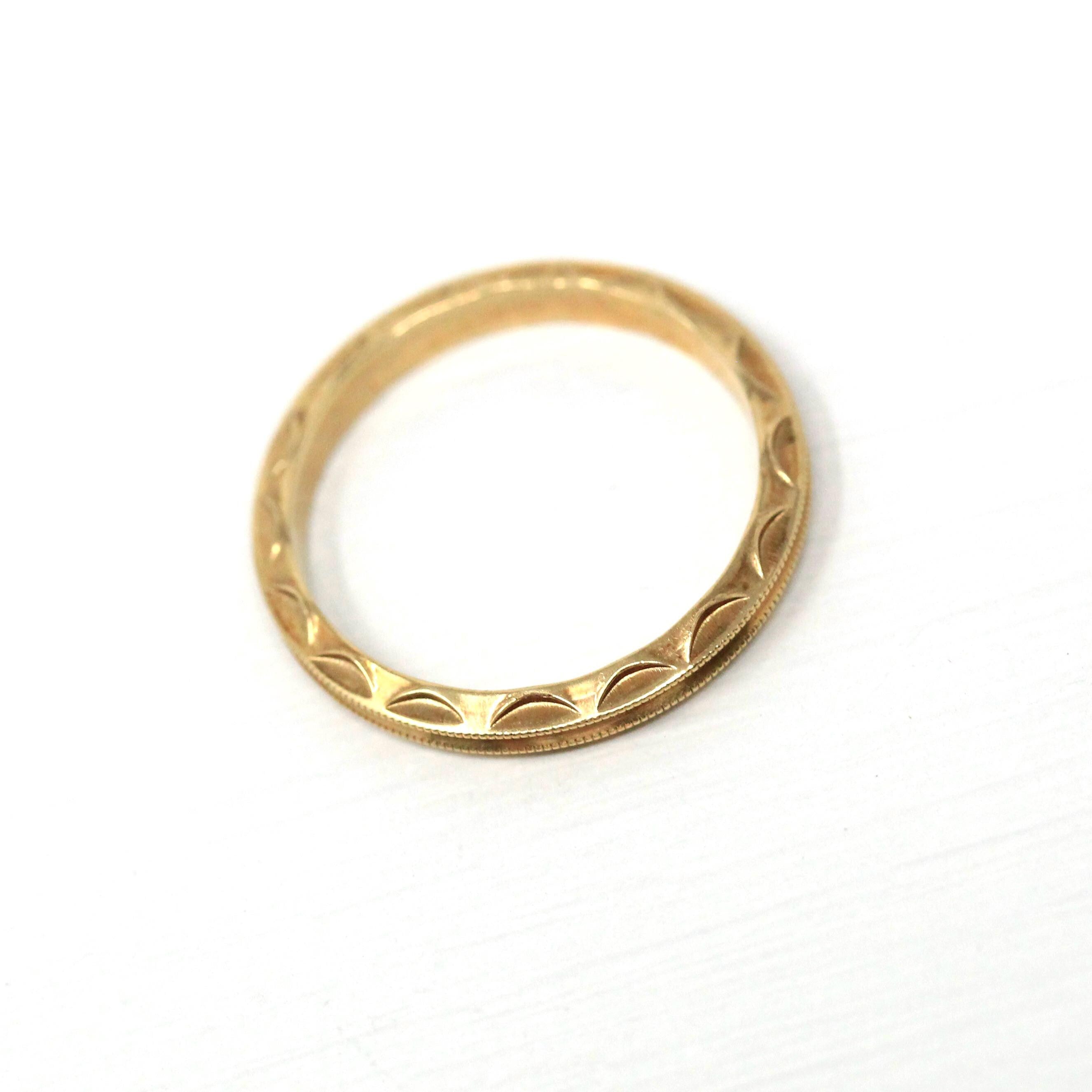 Retro Eternity Band - Circa 40s 14k Yellow Gold Textured Statement Band - Vintage Size 4 3/4 New Old Stock Scalloped Milgrain Fine Jewelry