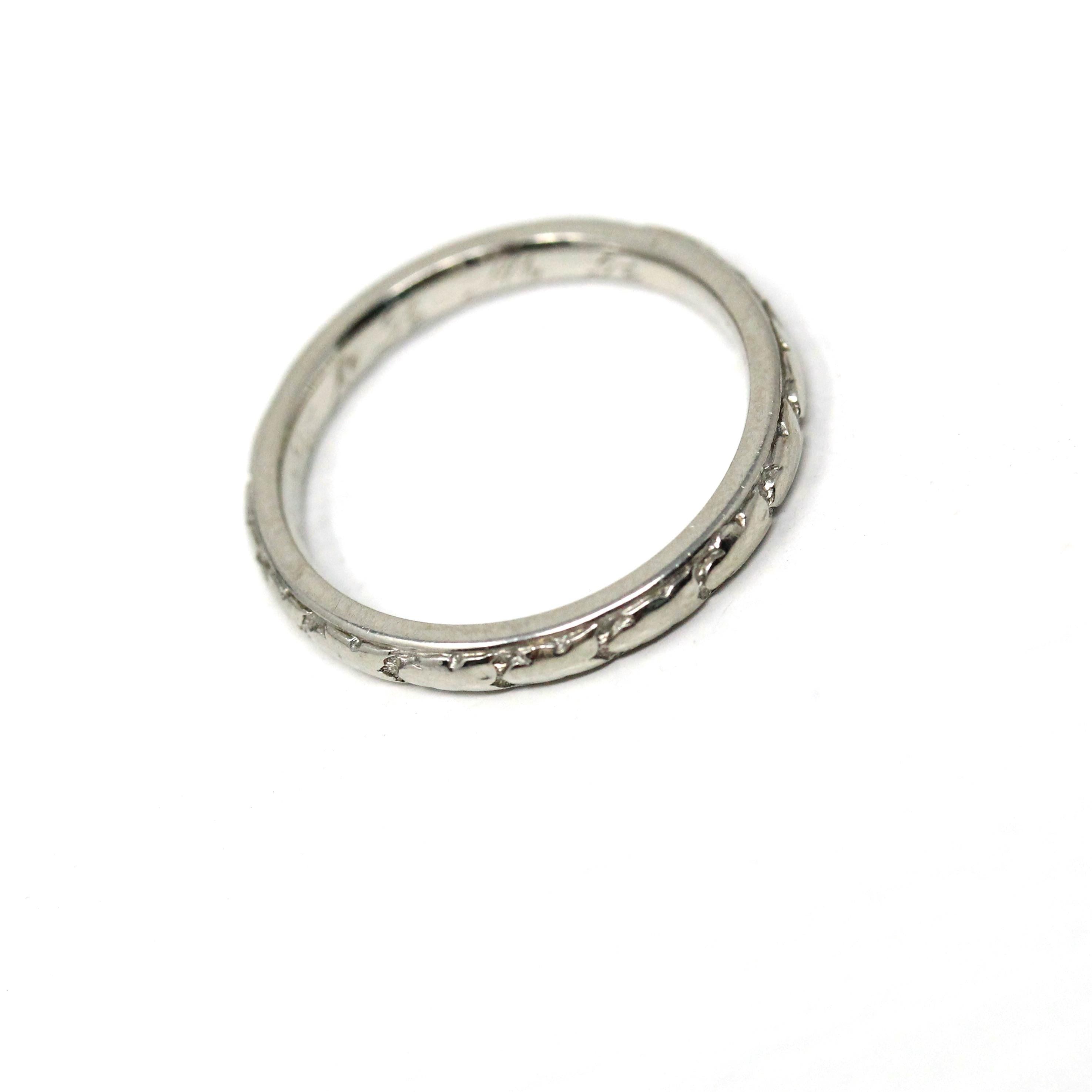 Art Deco Wedding Band - Vintage 18k White Gold Orange Blossom Eternity Ring - Vintage Circa 1930s Size 4 1/4 Bridal Fine Stacking Jewelry