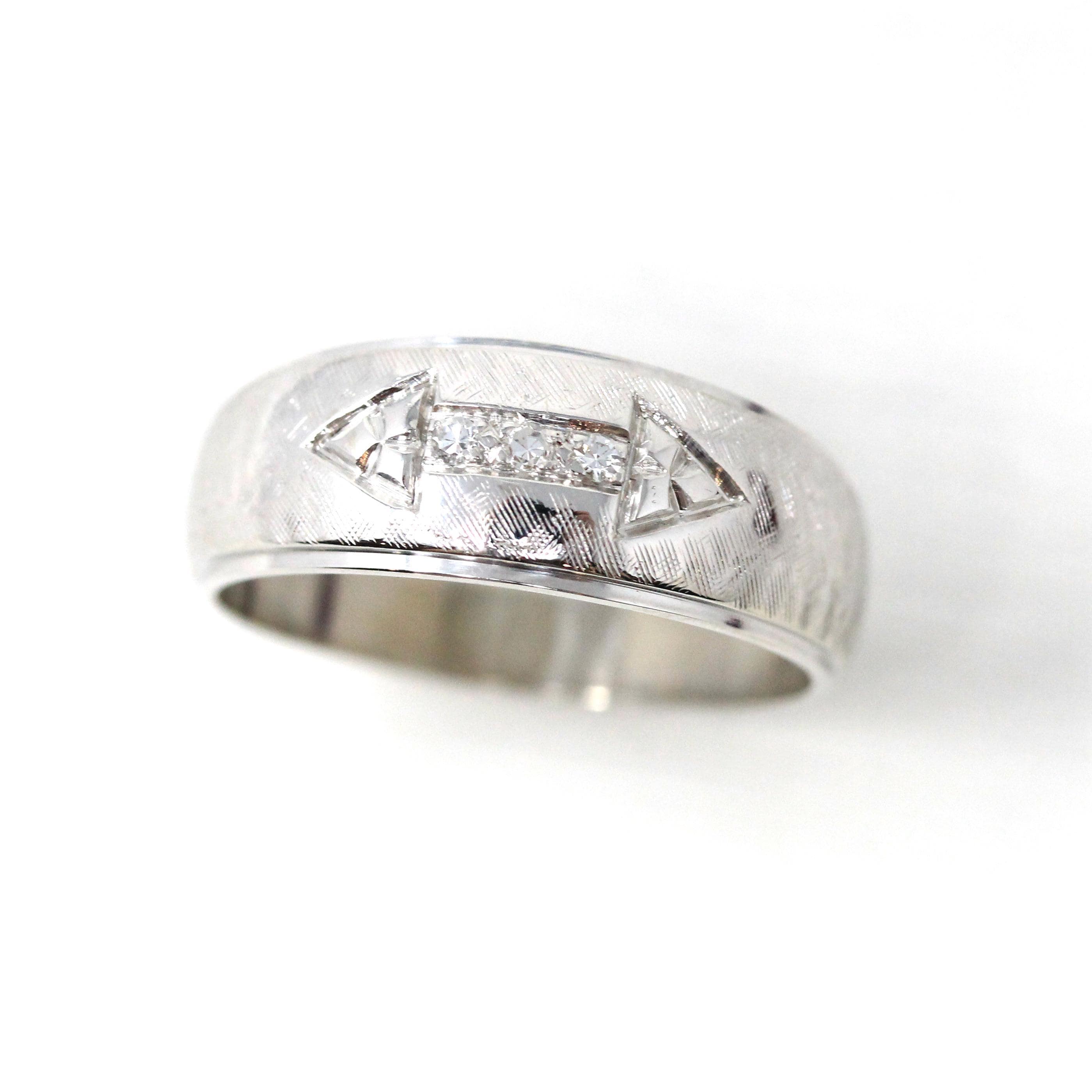 Vintage Wedding Band - Retro 14k White Gold Genuine .05 CTW Diamonds Ring - Circa 1960s Era Size 9 Infinity Arrow Fine Unisex Bridal Jewelry