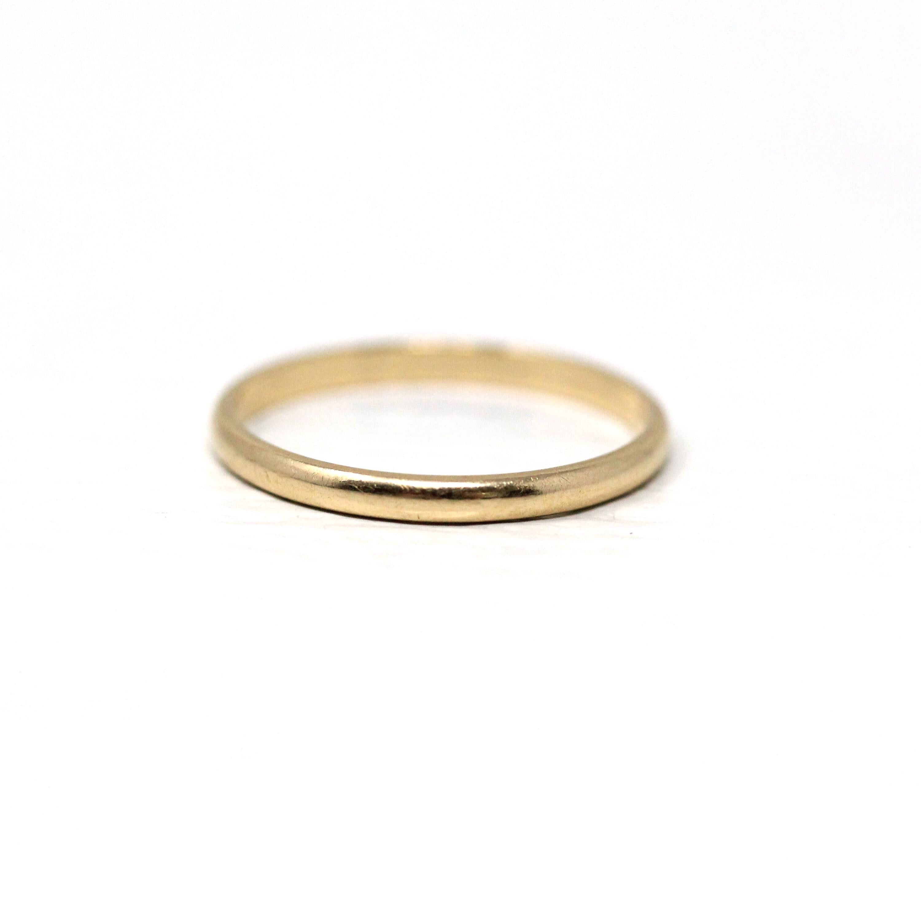 Estate Wedding Band - Minimalist Modern 1990s 14k Yellow Gold Unadorned Plain Polished Ring- Size 5.75 90s Simple Stacking Fine Jewelry
