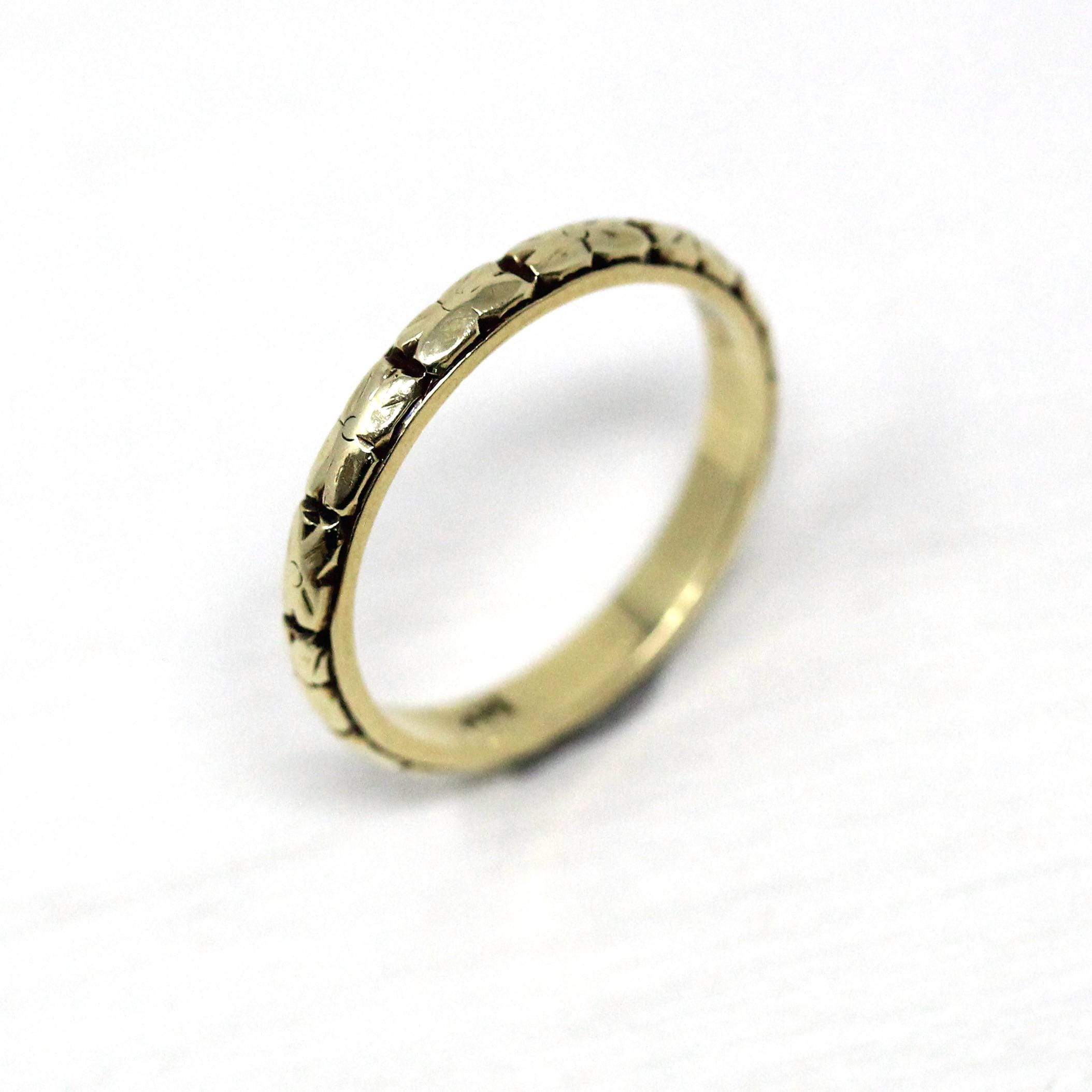 Art Deco Wedding Band - Vintage 14k Yellow Gold Orange Blossom Eternity Designs Ring - Circa 1930s Size 5 3/4 Stacking Bridal Fine Jewelry