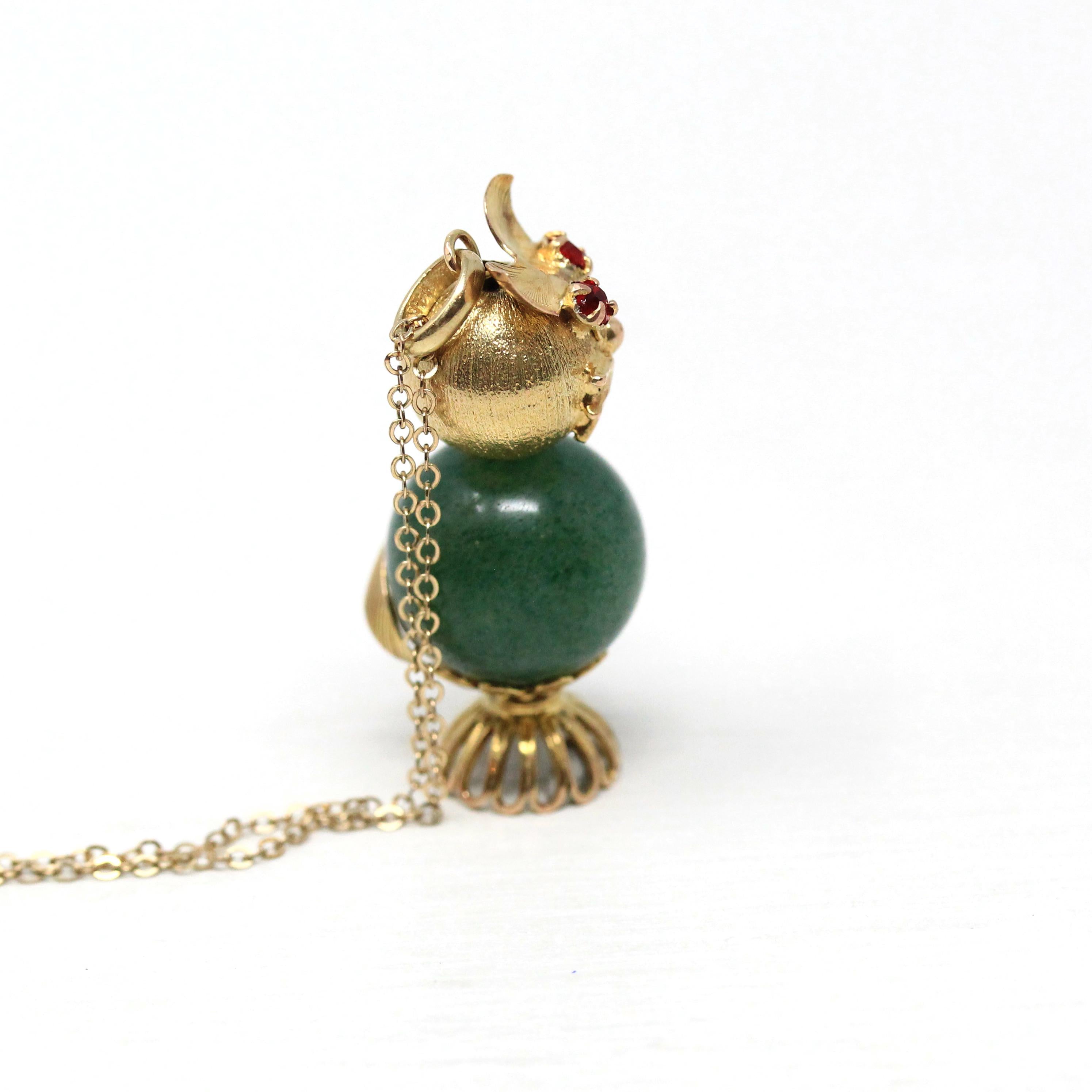 Gemstone Cat Charm - Retro Era 10k Yellow Gold Genuine Aventurine Bead Pendant - Circa 1970s Assembled Kitty Fine Figural Feline Jewelry