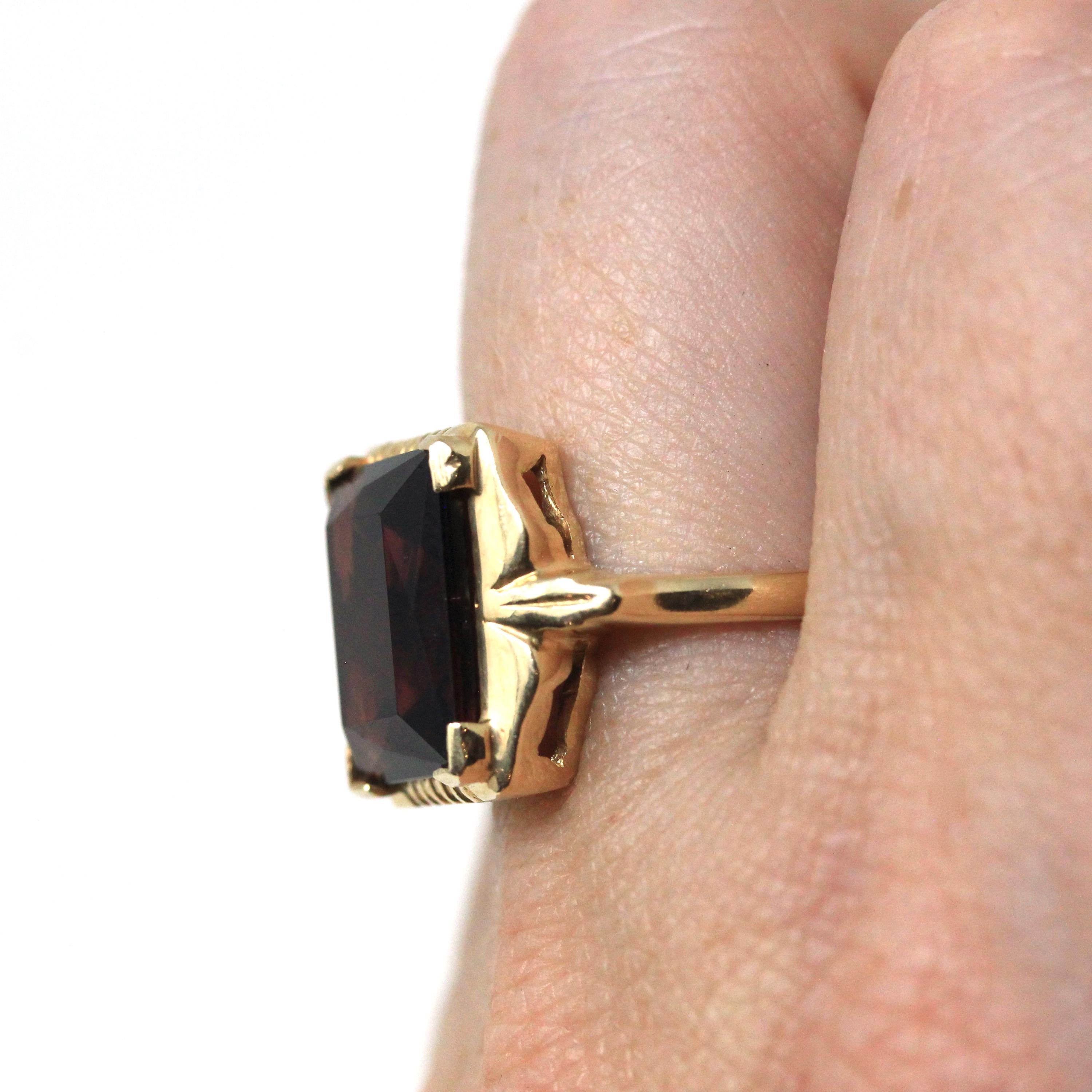 Simulated Amethyst Ring - Retro 10k Yellow Gold Rectangular Faceted Purple Glass Stone - Circa 1940s Era Size 6 Fine New Old Stock Jewelry