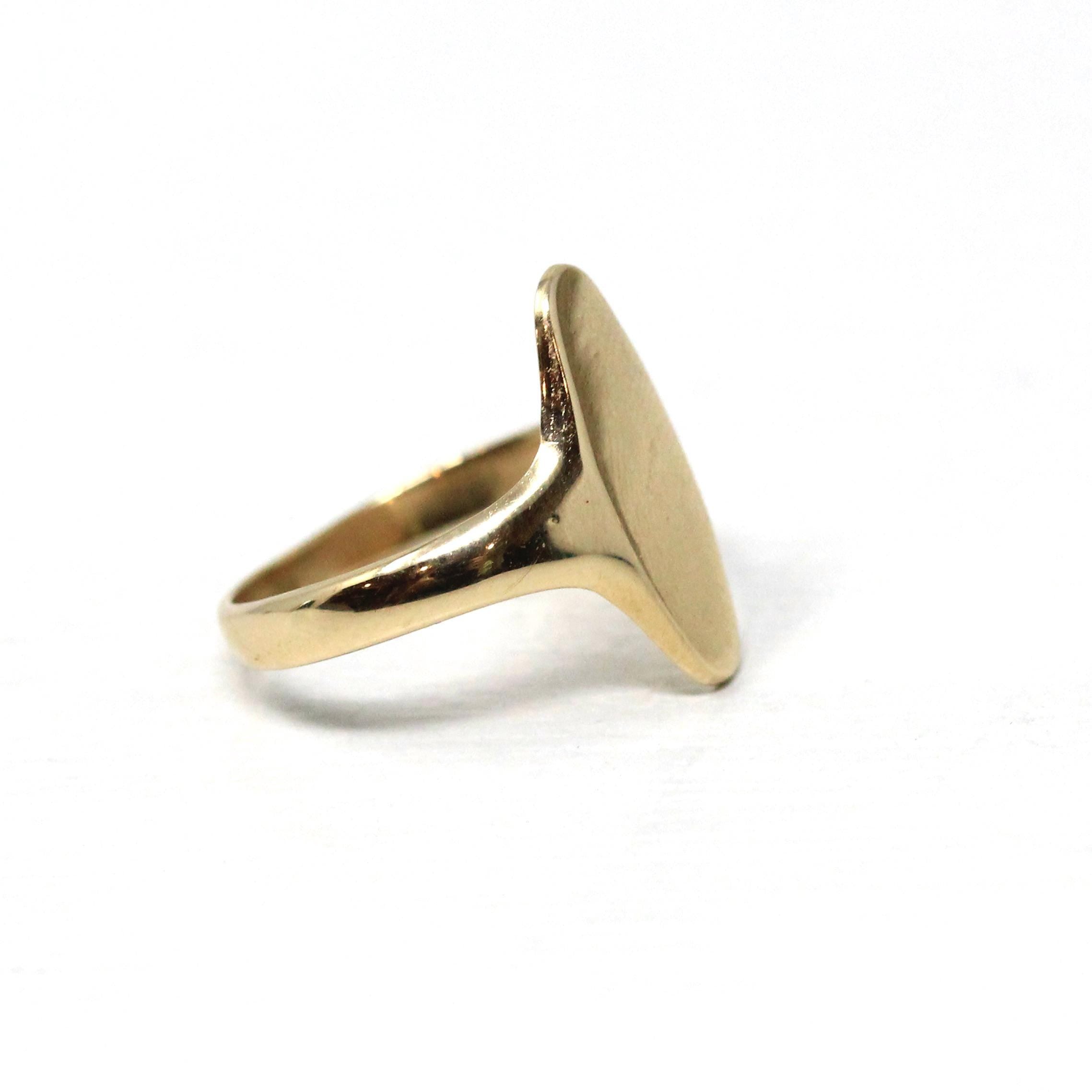Blank Signet Ring - Estate 10k Yellow Gold Oval Ready To Personalize Engrave - Modern Circa 2000's Era Size 5 Initials Letter Fine Jewelry