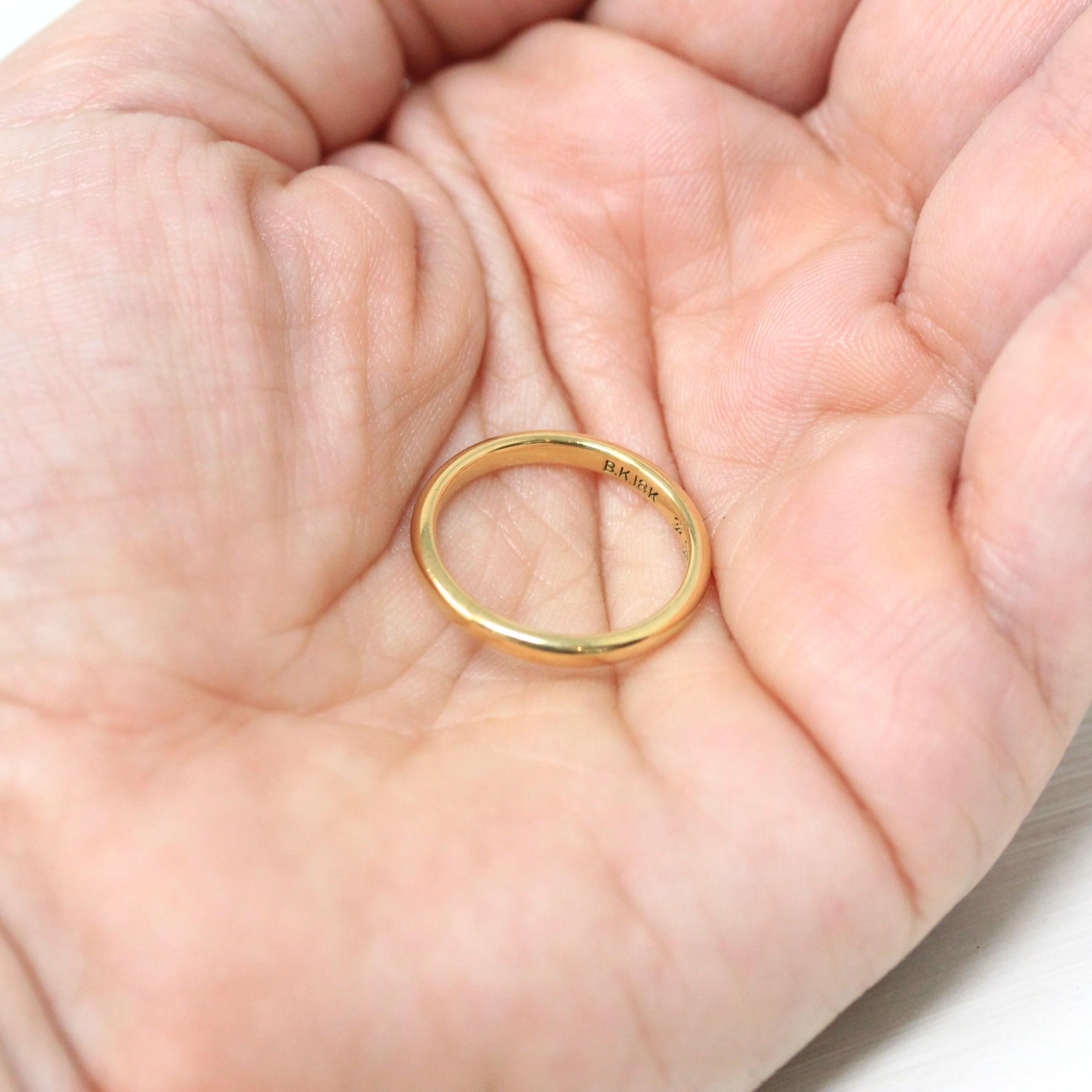 Dated 1942 Band - Late Deco Early Retro Era 18k Yellow Gold Comfort Fit 2.3 MM Band - Vintage Size 5 1/2 Fine Inscribed 40s Wedding Jewelry