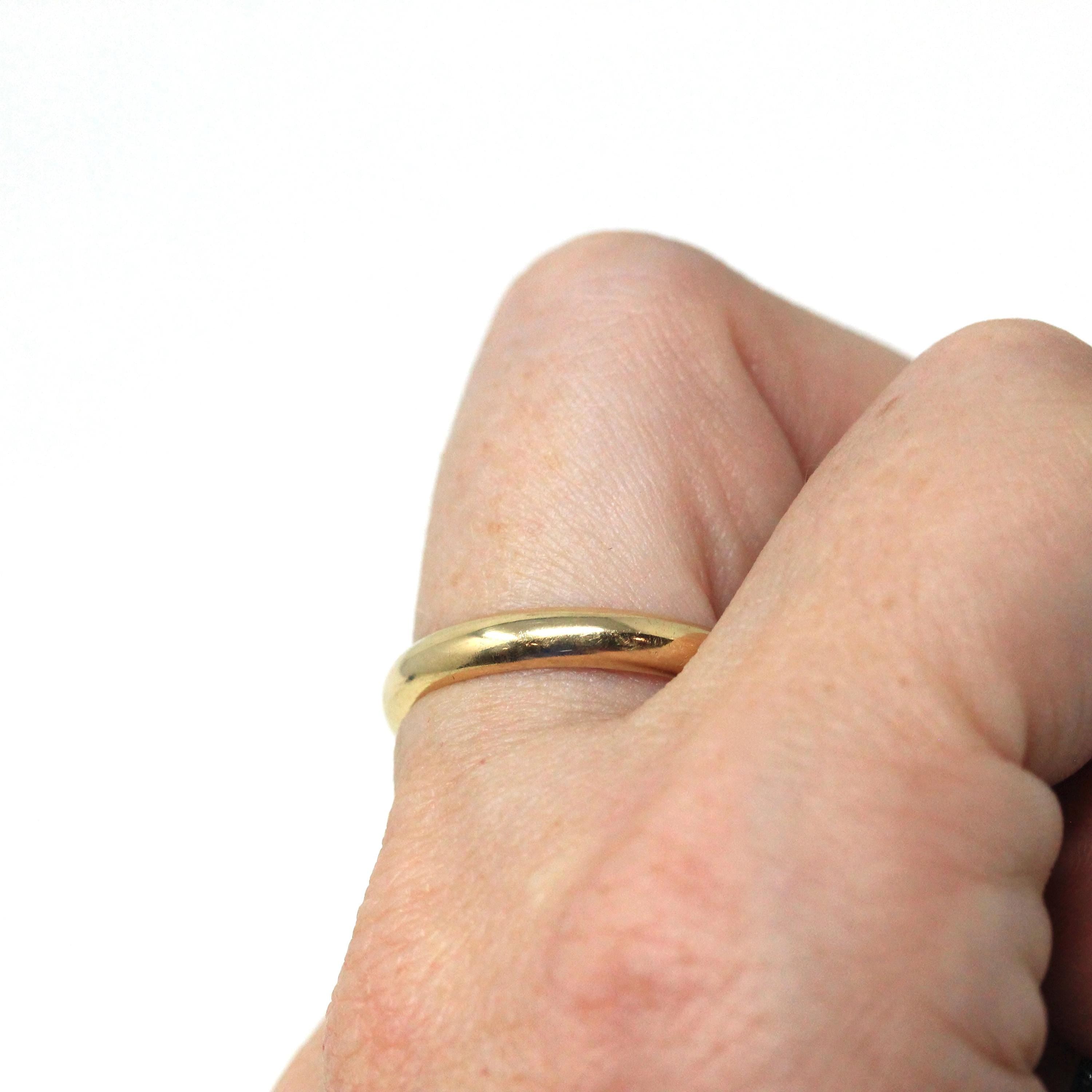 Vintage Wedding Band - 14k Yellow Gold Plain Simple Unadorned Minimal Unisex Ring - Retro Size 10 1/2 Stacking Men's Women's Bridal Jewelry