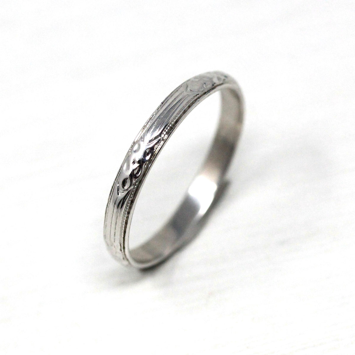 Art Deco Wedding Band - Vintage 18k White Gold Orange Blossom Eternity Ring - Circa 1930s Era Size 5 Bridal Stacking Fine 30s Floral Jewelry