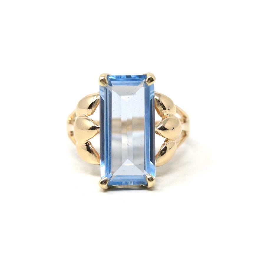 Retro Created Spinel Ring - Vintage 14k Yellow Gold Rectangular Emerald Cut Blue Gemstone - Circa 1960s Era Size 5 1/4 Leaf Fine 60s Jewelry