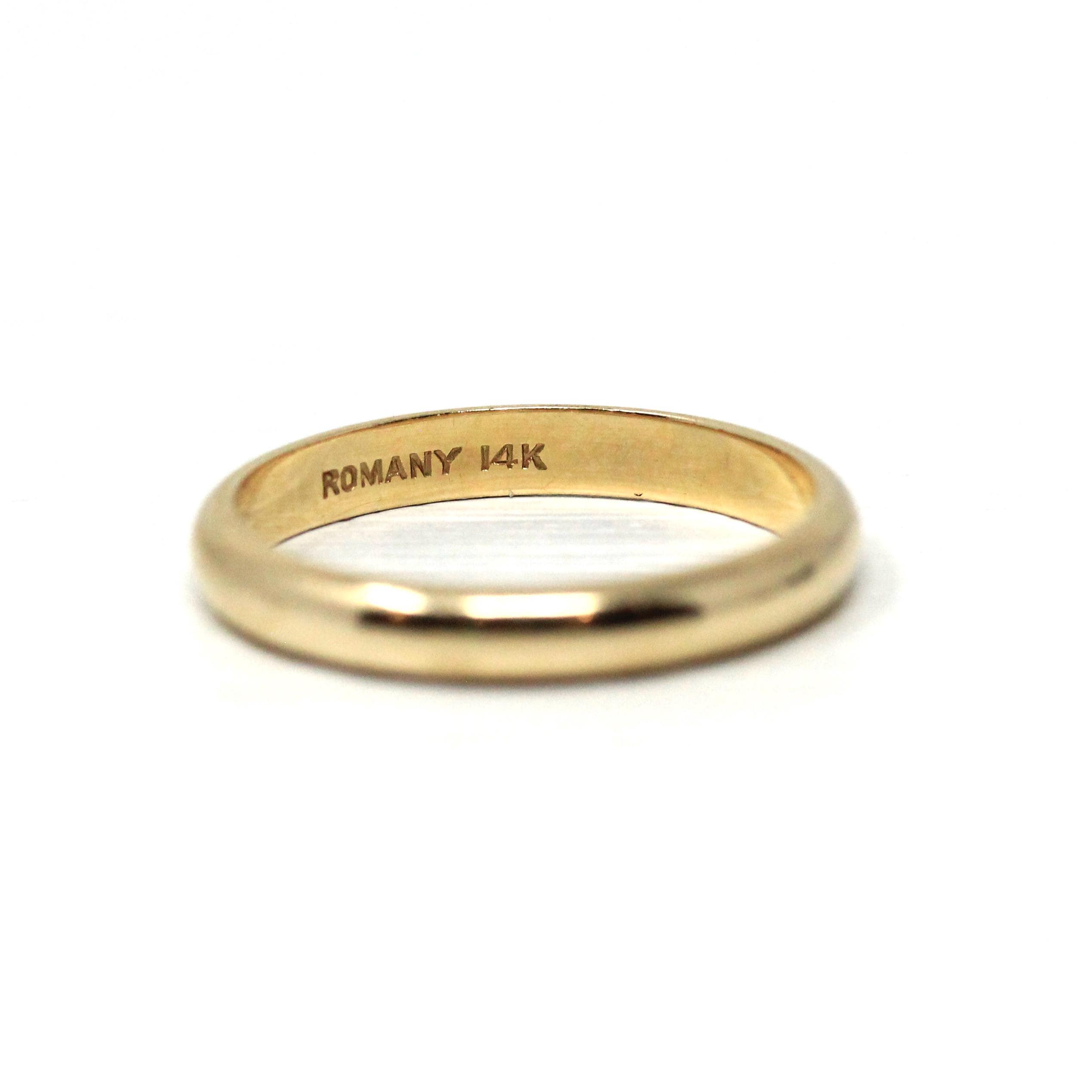 Vintage Wedding Band - Retro 14k Yellow Gold Unisex Round Stack Statement Ring - Circa 1970s Size 8 1/2 Fine Minimalist "Romany" 70s Jewelry