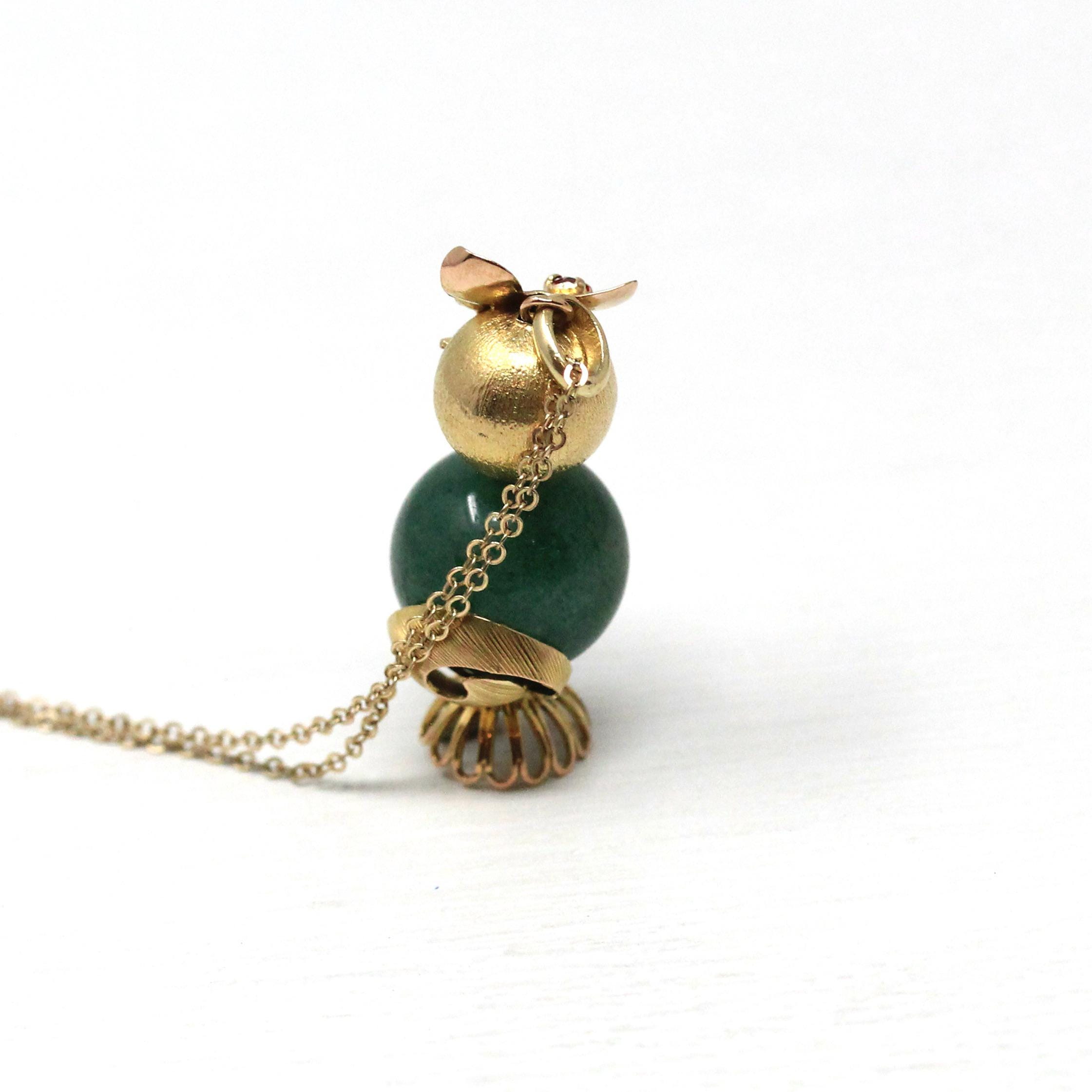 Gemstone Cat Charm - Retro Era 10k Yellow Gold Genuine Aventurine Bead Pendant - Circa 1970s Assembled Kitty Fine Figural Feline Jewelry
