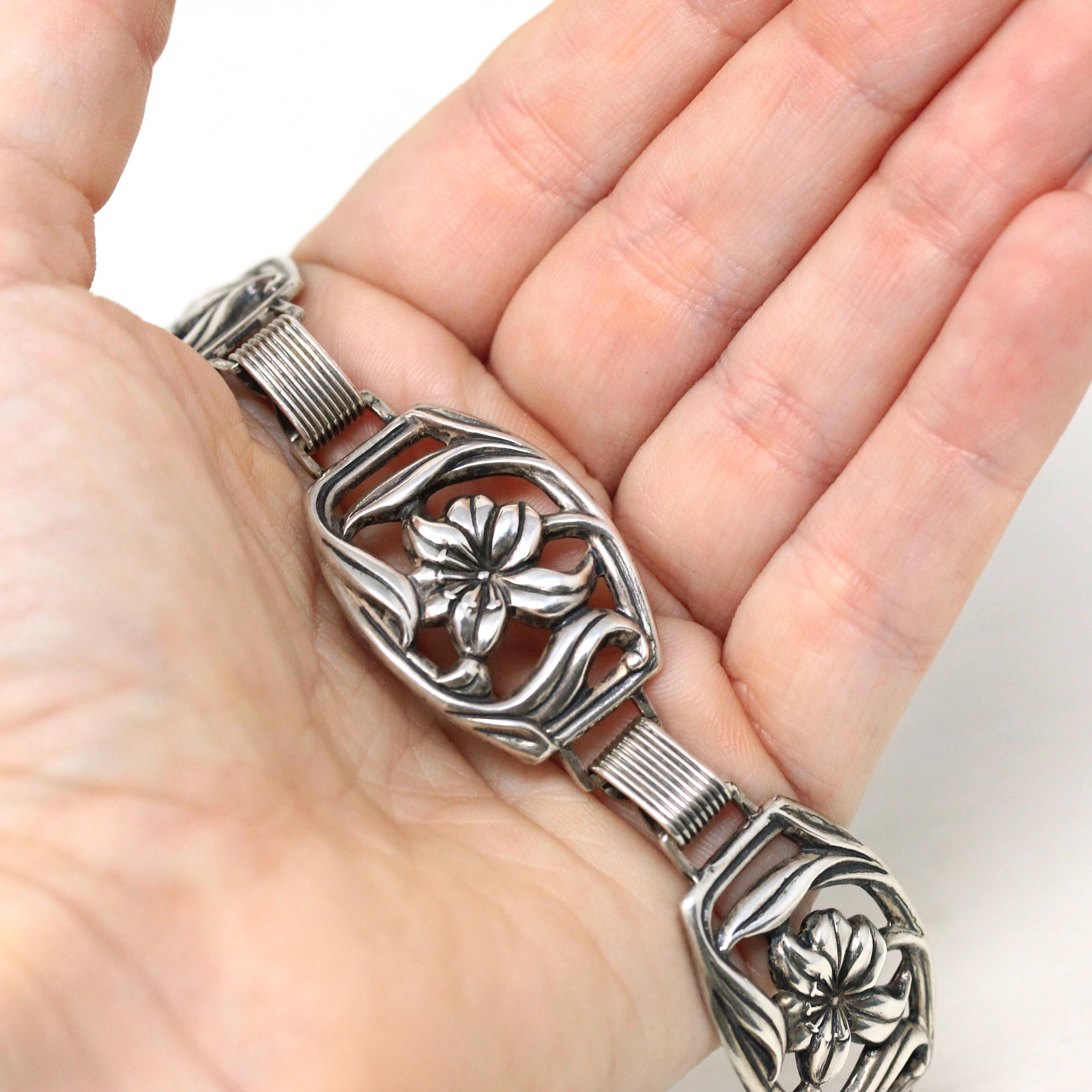 Vintage Flower Bracelet - Retro Sterling Silver Floral Nature Inspired Panel Clasp Statement - Circa 1960s Era Fashion Accessory 60s Jewelry