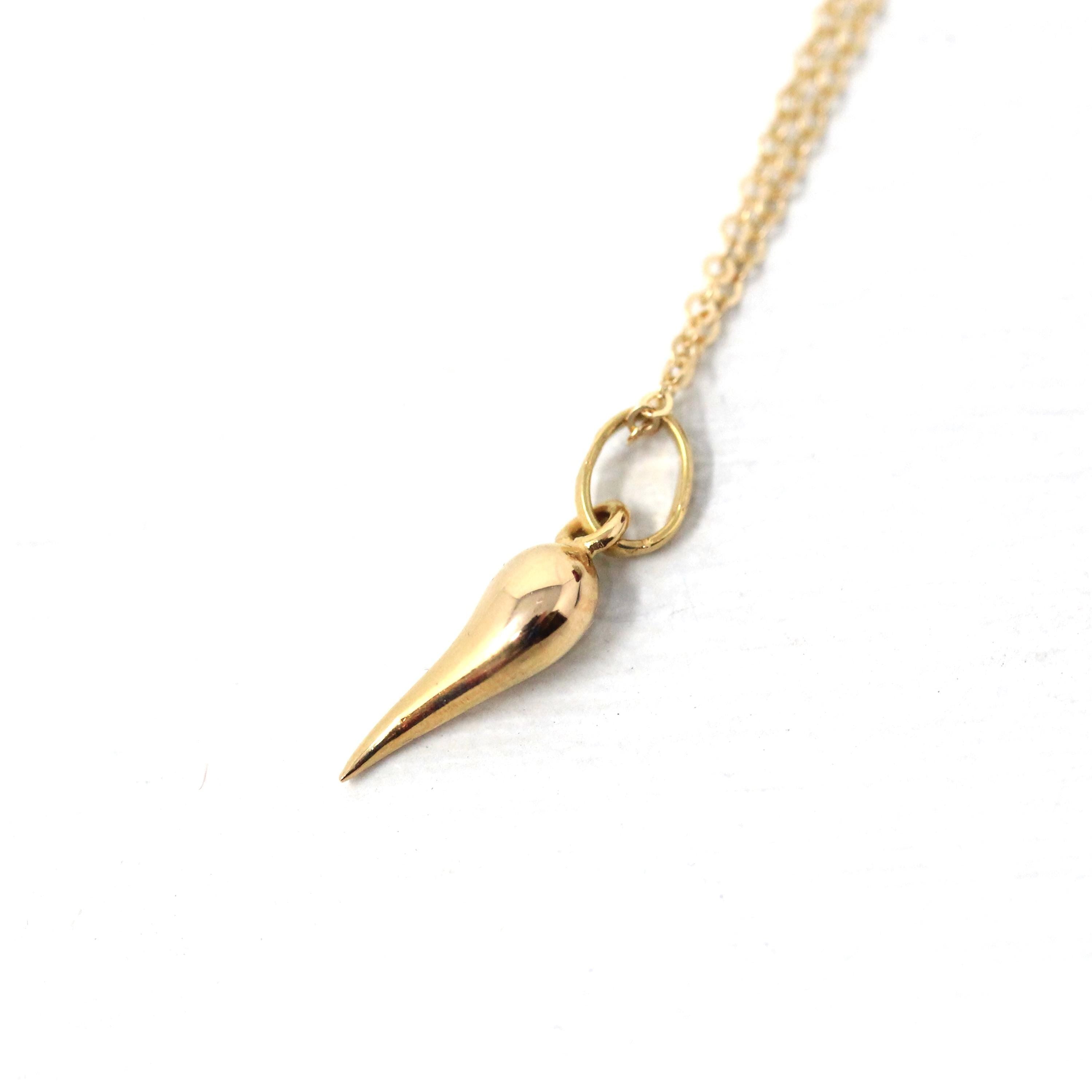 Italian Horn Charm - Retro 18k Yellow Gold Italy Cornicello Good Luck Pendant Necklace - Vintage Circa 1970s Ward Off Evil Amulet Jewelry