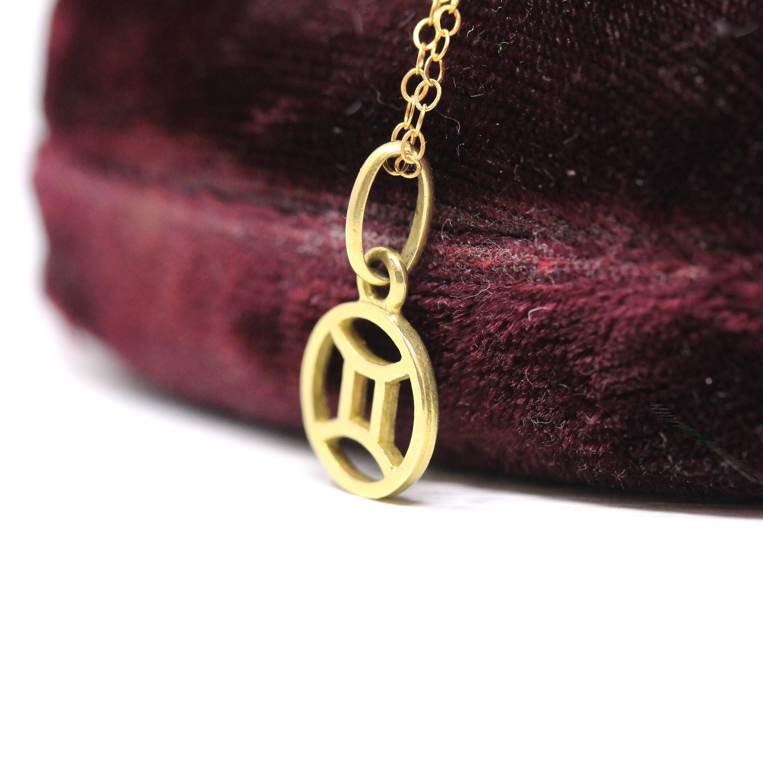 Estate Gemini Charm - Modern 18k Yellow Gold Symbol Air Element Pendant Necklace - Circa 1990s Era Zodiac Italian Italy Fine 90s Jewelry