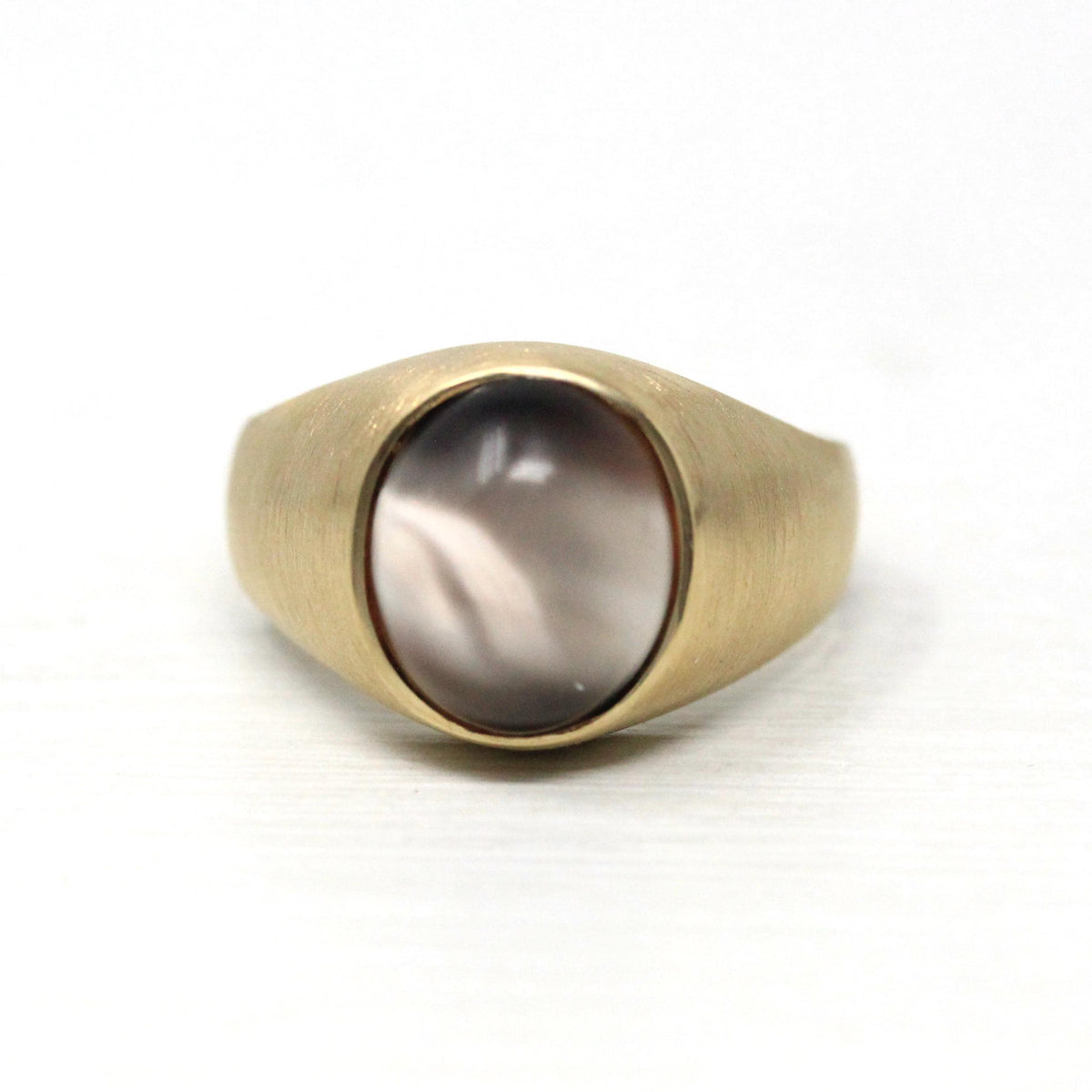Modern Cat's Eye Ring - Estate 10k Yellow Gold Chatoyancy Glass Oval C
