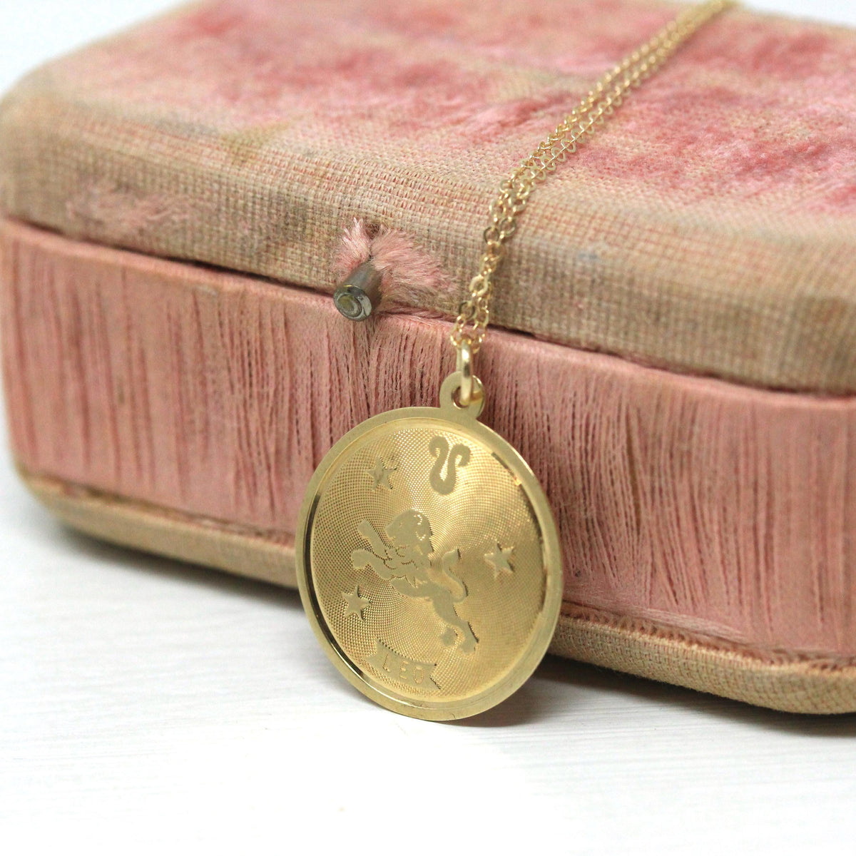 Vintage Leo Pendant - Retro 14k Yellow Gold Lion Astrological Sign Charm Pendant - Circa 1970s Era Zodiac Celestial Fire Element 70s Jewelry