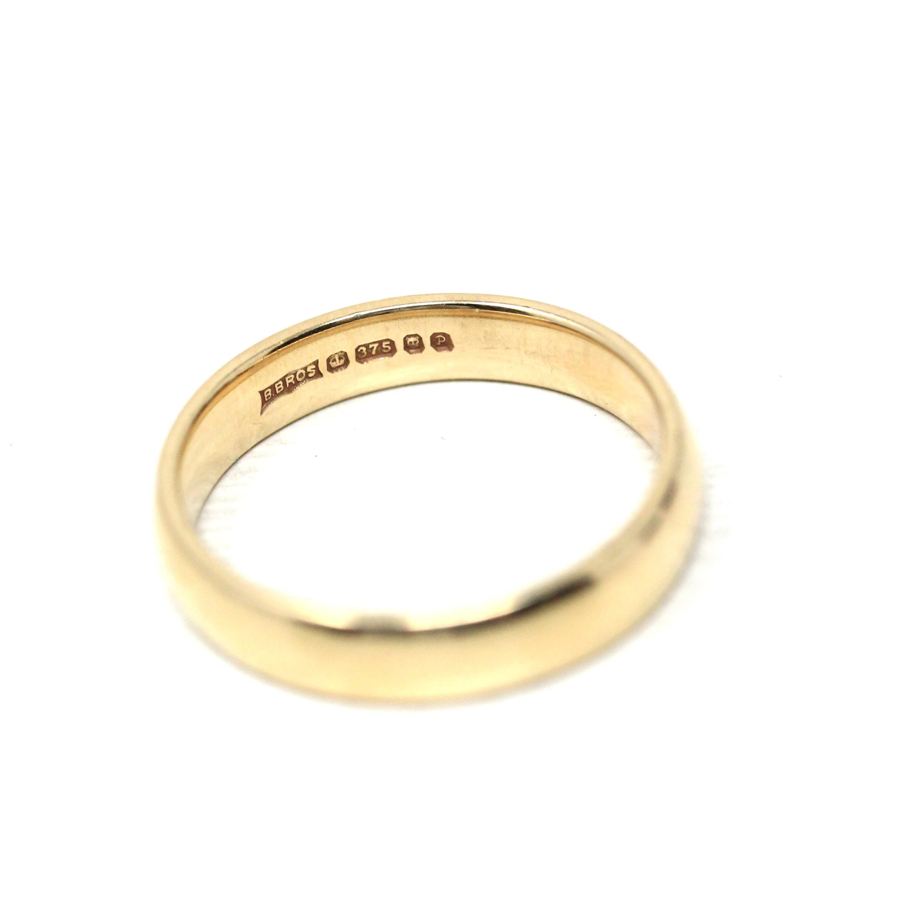 Retro Ring Band - Vintage 9k Yellow Gold London England UK - Circa 1980s Era Size 6 English Hallmarks - 3.8 MM - Fine Minimalist 80s Jewelry