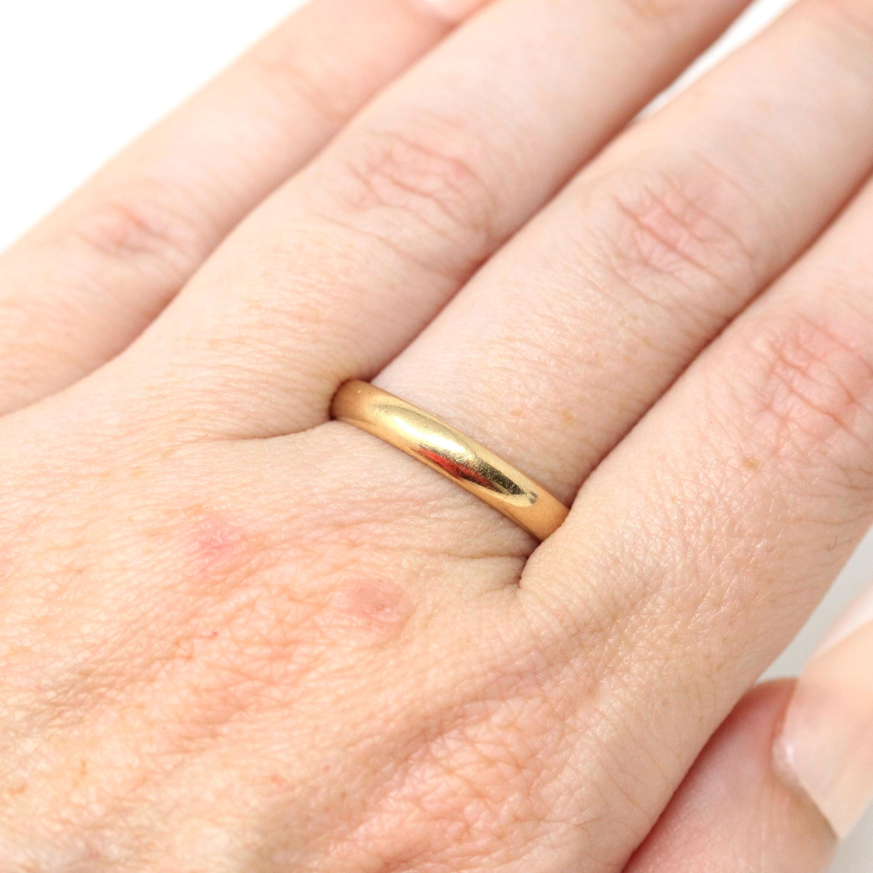 Antique Wedding Ring - Edwardian Era 14k Yellow Gold Unadorned 3.3 MM Band - Circa 1910s Size 7 JR Wood Stacking Unisex Fine Bridal Jewelry