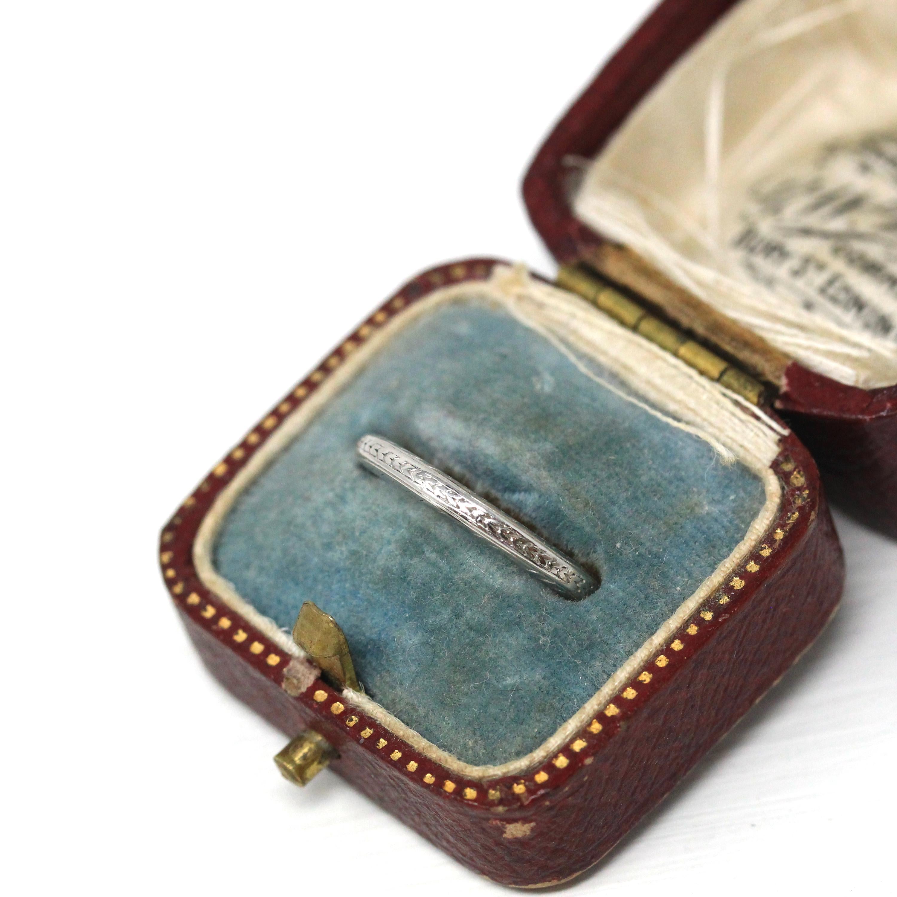 Antique Wedding Band - Edwardian Platinum over 18k Yellow Gold Eternity Wheat Ring - Circa 1900s Era Size 5 Wedding Bridal Fine Jewelry