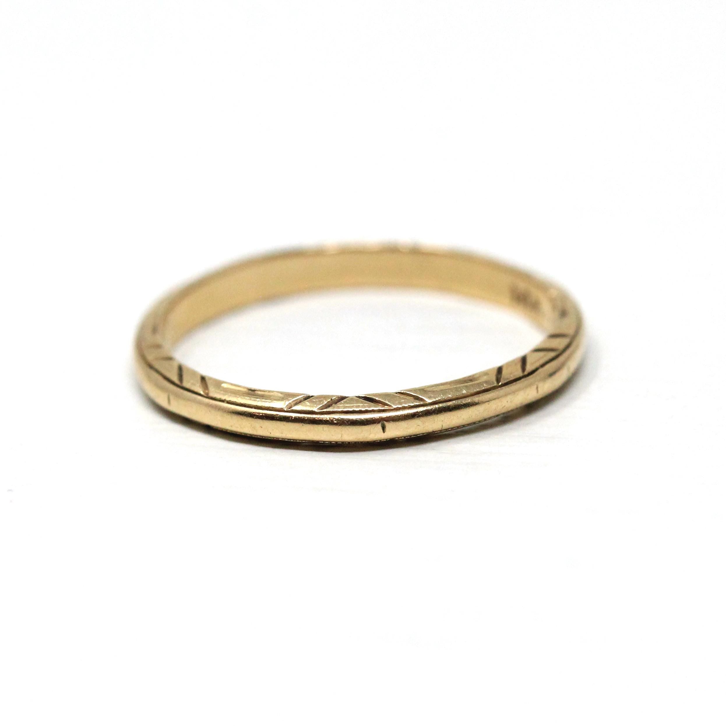 Retro Eternity Band - Circa 1940s 14k Yellow Gold Textured Statement Band - Vintage Size 5 3/4 Diagonal Etched Pattern Fine 40s Era Jewelry