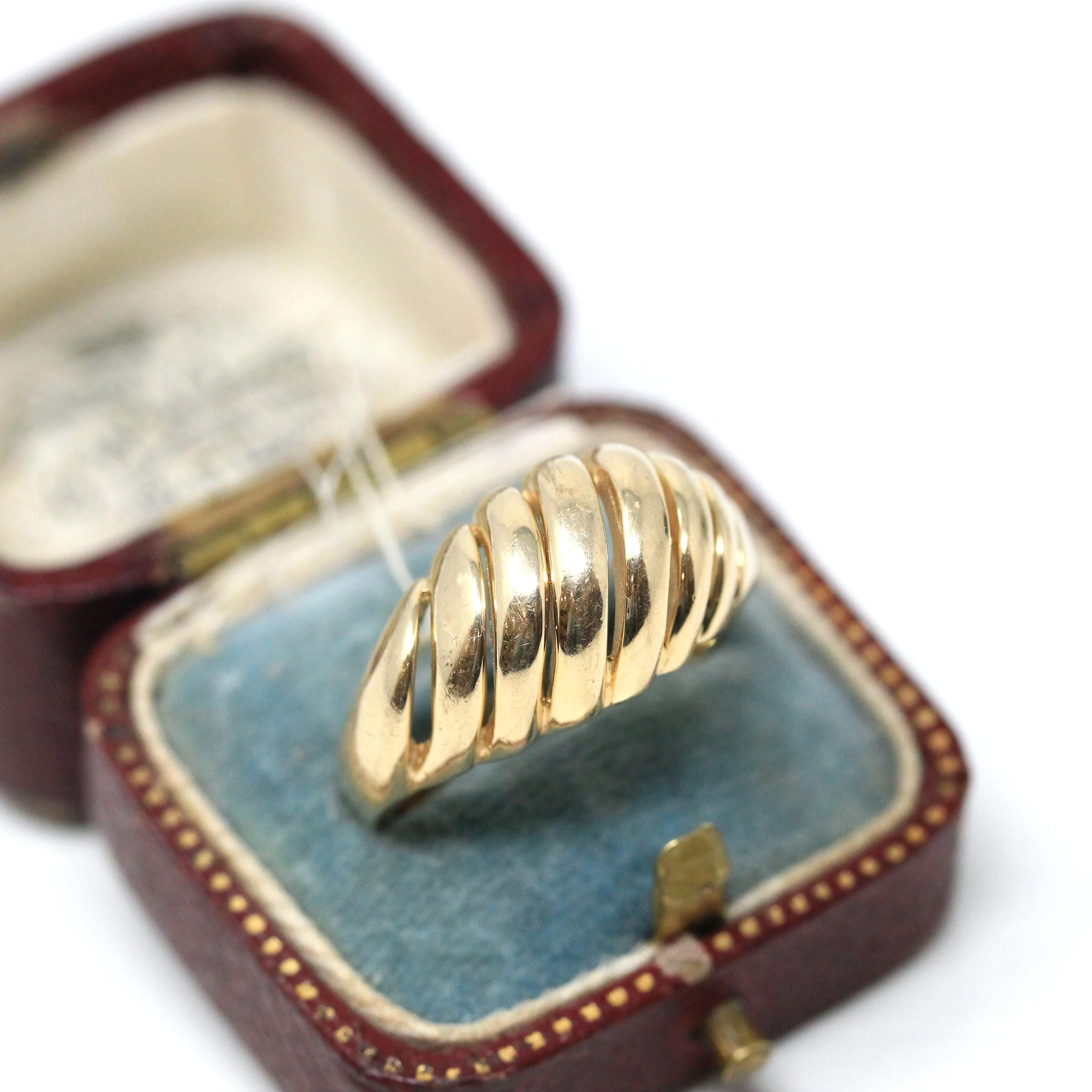 Estate Croissant Ring - Vintage 14k Yellow Gold Classic Polished Twisted Dome Style - Modern 1990s Size 9 Shrimp Unisex Fine 90s Jewelry