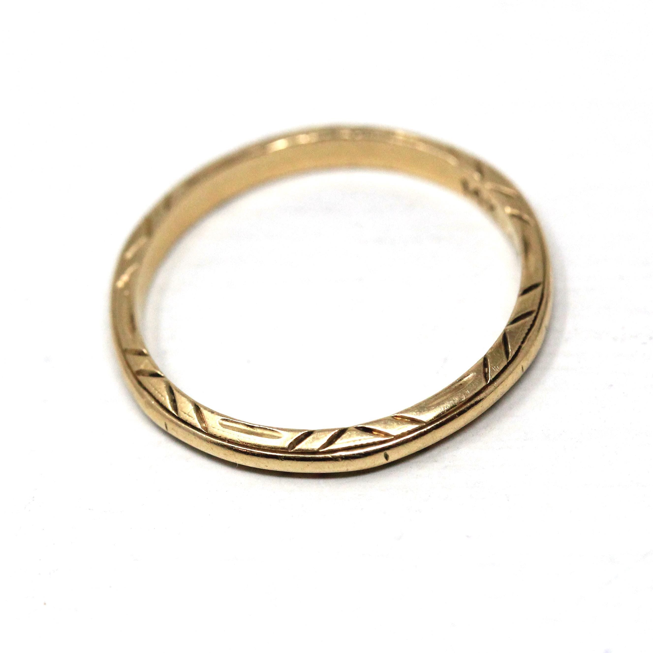 Retro Eternity Band - Circa 1940s 14k Yellow Gold Textured Statement Band - Vintage Size 5 3/4 Diagonal Etched Pattern Fine 40s Era Jewelry