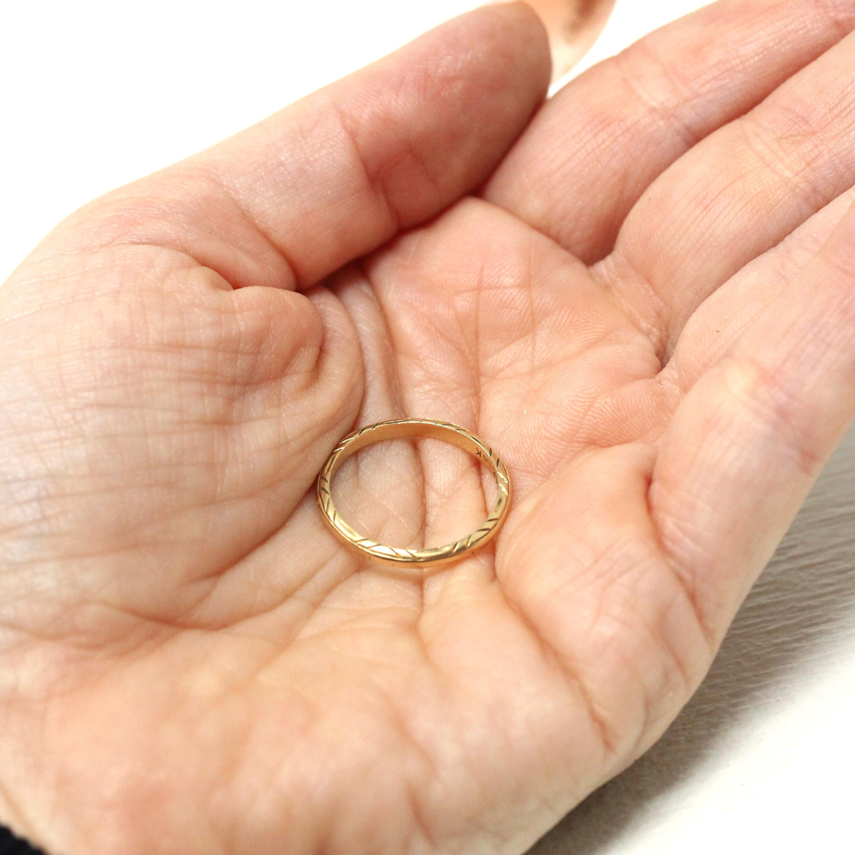 Retro Eternity Band - Circa 1940s 14k Yellow Gold Textured Statement Band - Vintage Size 5 3/4 Diagonal Etched Pattern Fine 40s Era Jewelry