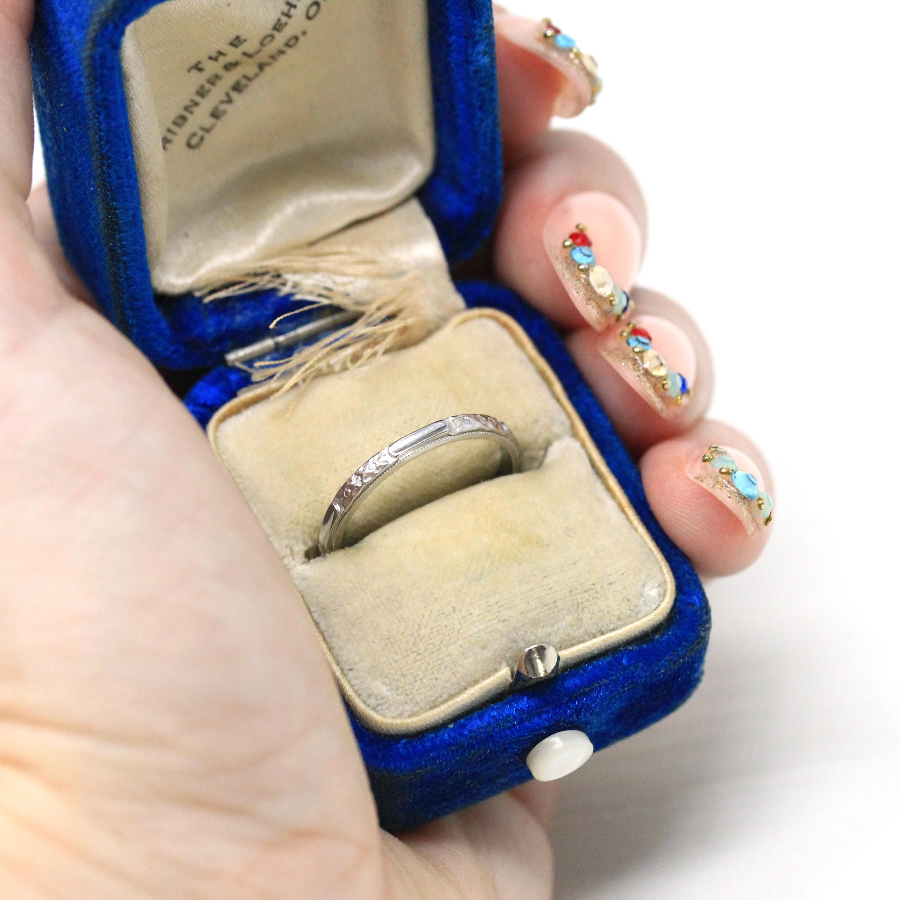 Art Deco Wedding Band - Vintage 18k White Gold Floral Eternity Ring - Circa 1930s Size 5.75 Bridal Stacking Fine 30s Orange Blossom Jewelry