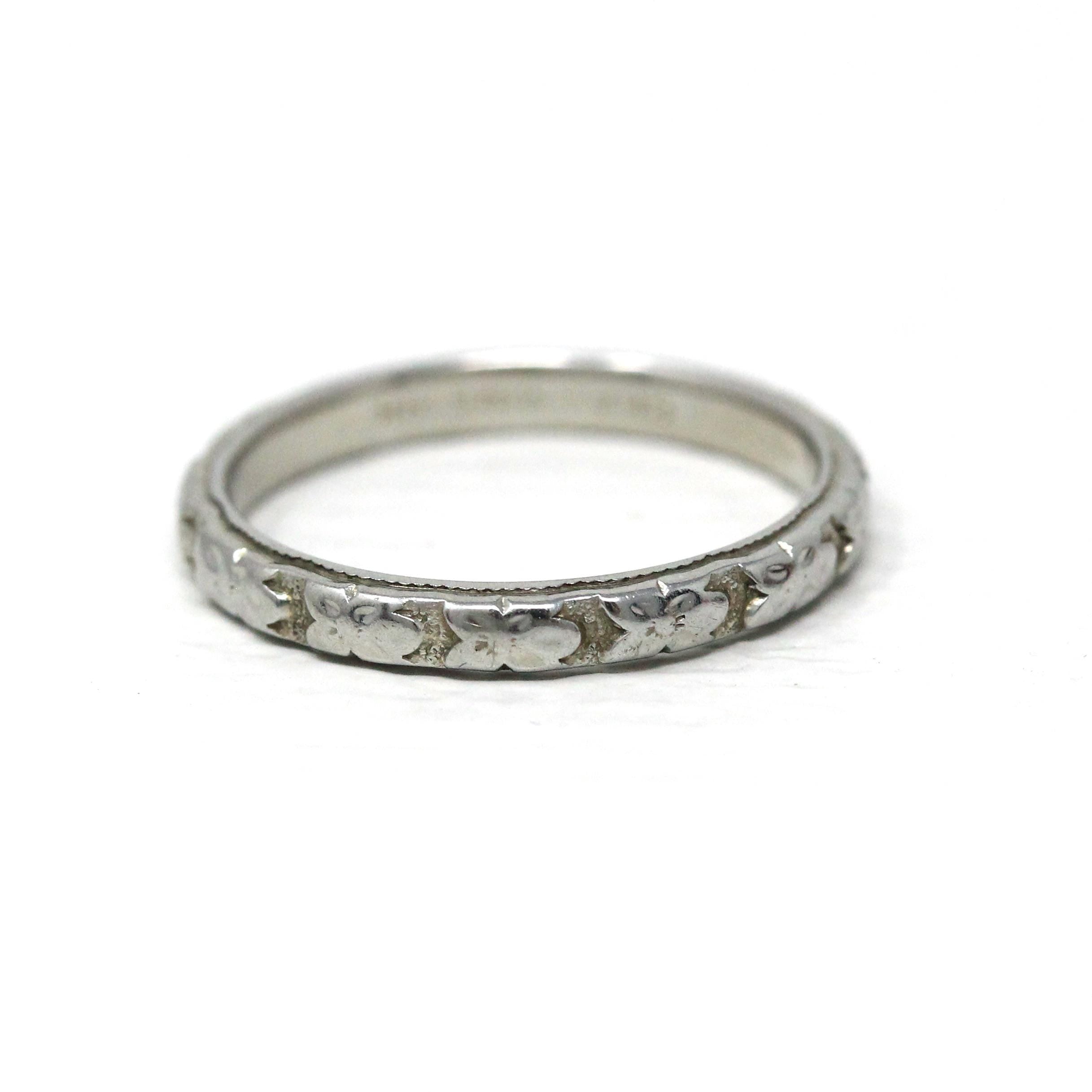 Floral Wedding Band - Vintage Art Deco 18k White Gold Flower Eternity Ring - Circa 1930s Era Size 5 1/2 Bridal Unisex Fine 30s Era Jewelry