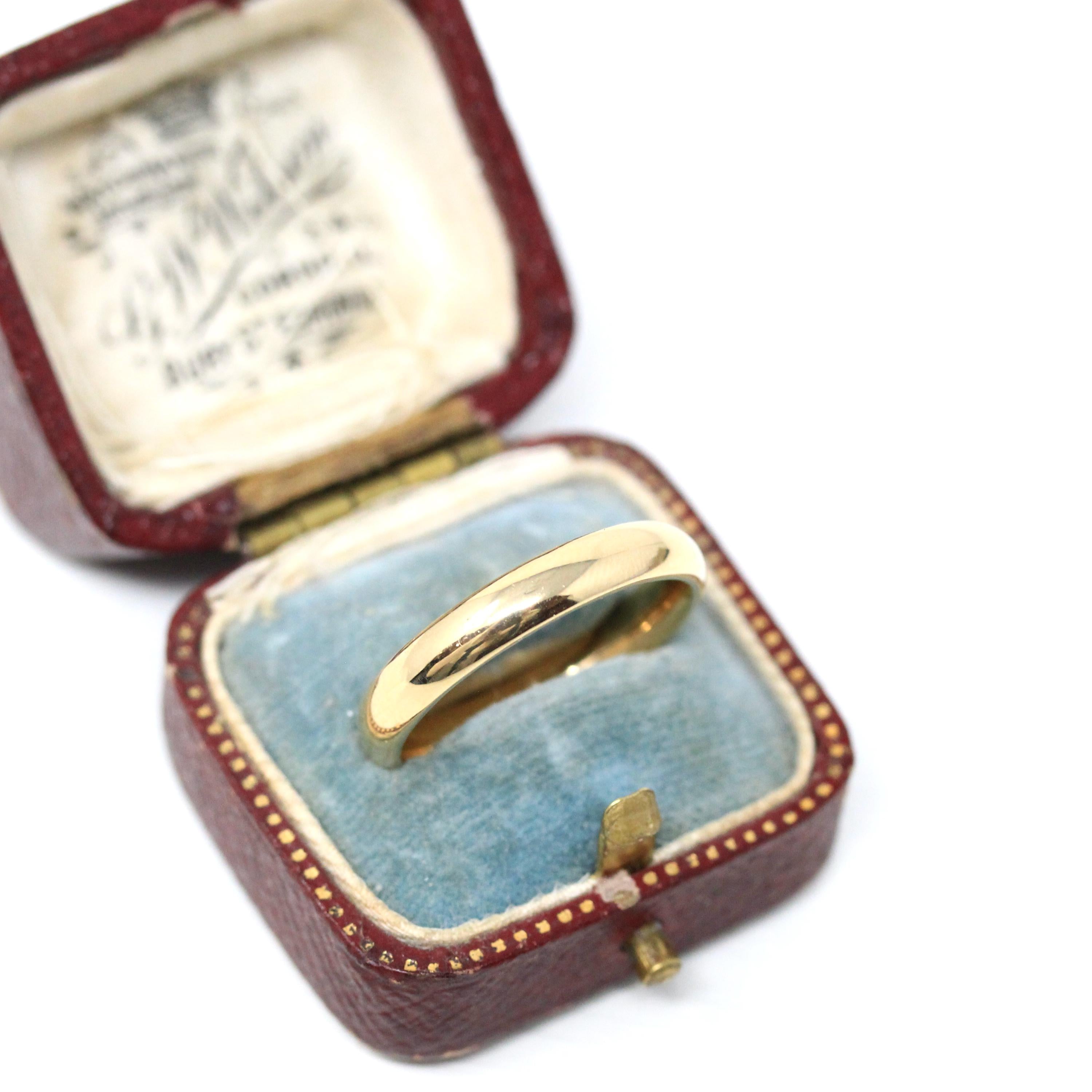 Vintage Wedding Band - Modern Estate Era 14k Yellow Gold Plain Circa 1988 Ring - Size 9 Signed Art Carved J.R. Wood Bridal Fine 80s Jewelry