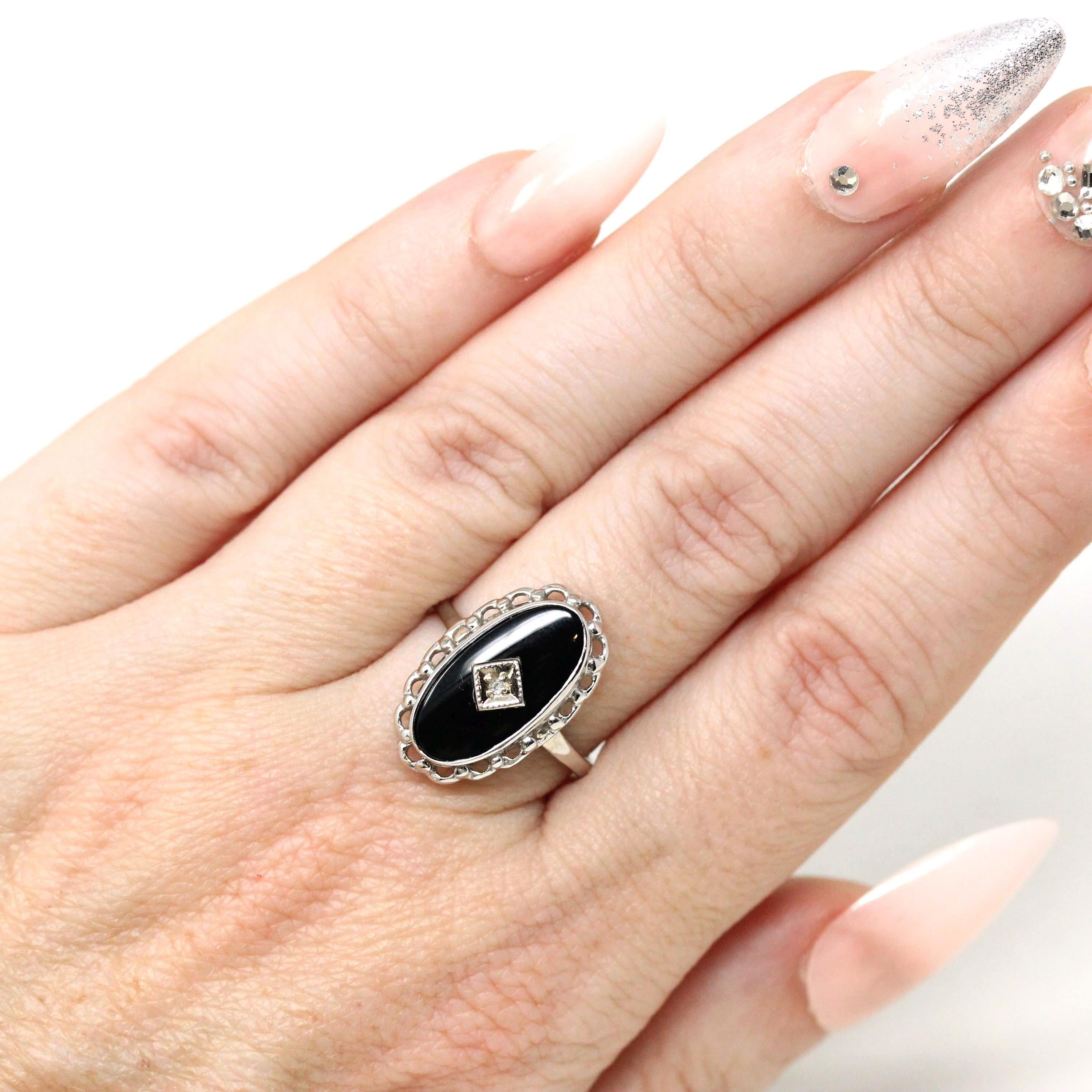 Vintage Onyx Ring - Retro 10k White Gold Natural Diamond Black Chalcedony Gem - Circa 1960s Era Size 6 3/4 Oval Scalloped Fine 60s Jewelry