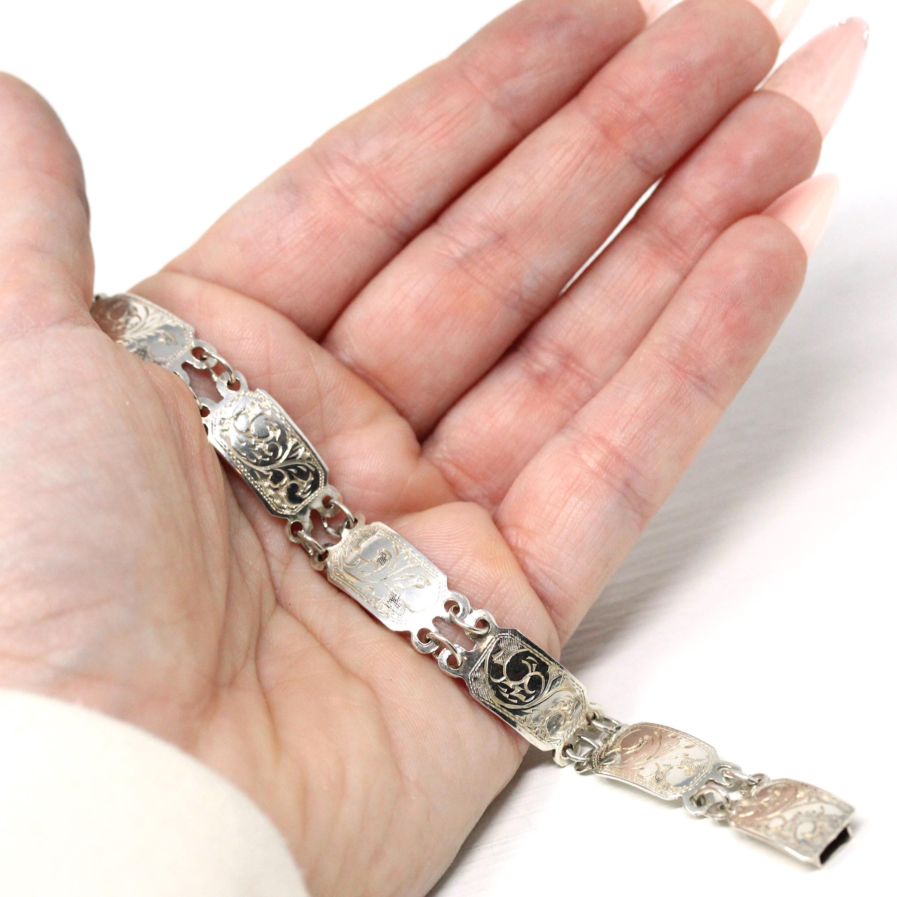 Vintage Siam Bracelet - Retro Sterling Silver Eight Decorative Panels Thailand Thai - Circa 1940s Era Paisley Fashion Accessory Jewelry