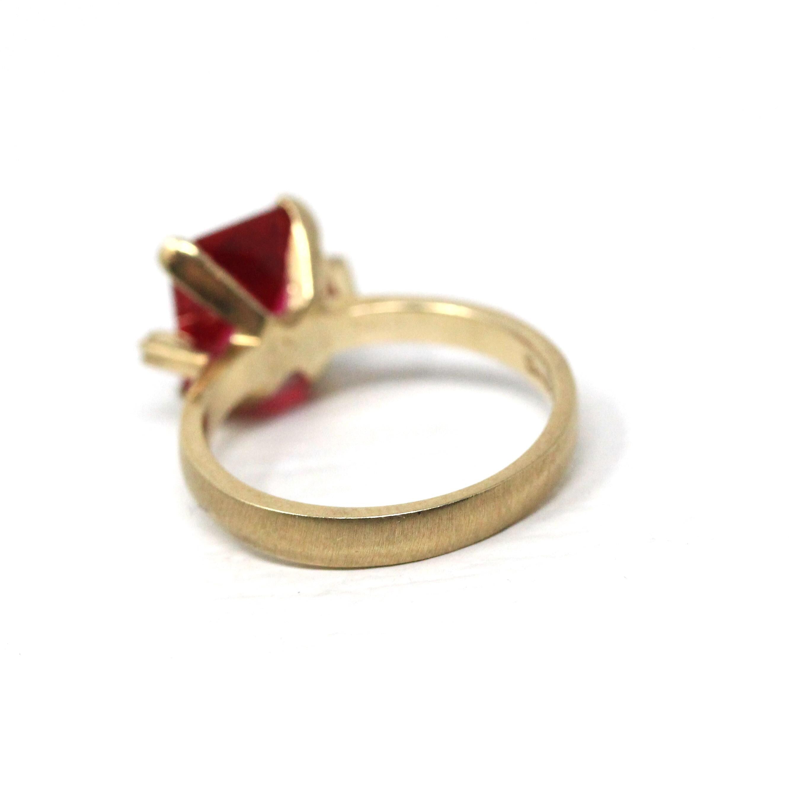 Created Ruby Ring - Retro Era 10k Yellow Gold Created Red Stone & Diamond Gemstones - Circa 1940s Size 6 1/2 Vintage Fine Statement Jewelry